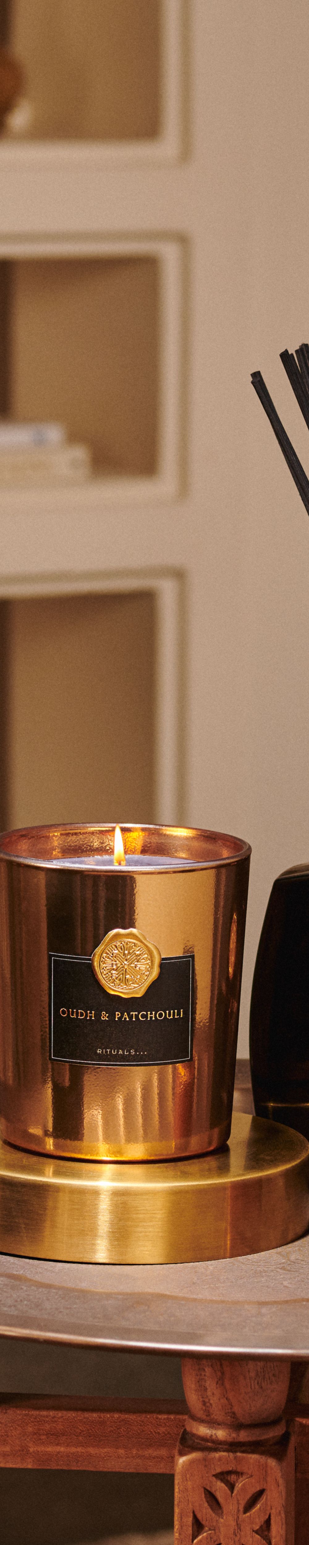 Bougie parfumée Rituals de la gamme The Ritual of Oudh, 360 g – vue 3