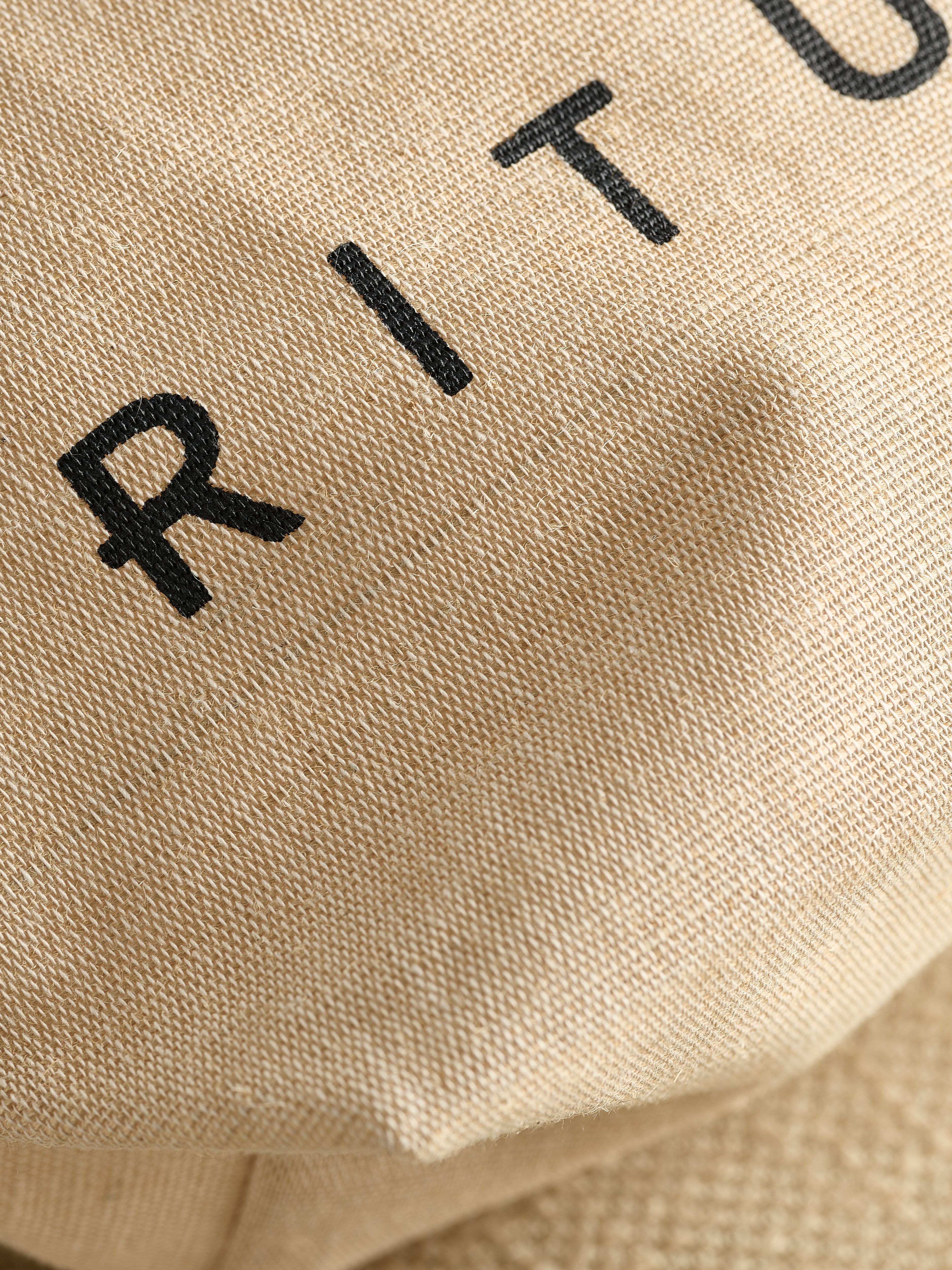 Goodie bag Lifestyle with Product Elements