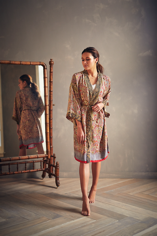 twijfel etnisch pijp Kimonos kopen? - Luxe, Kwaliteit & Elegant | RITUALS