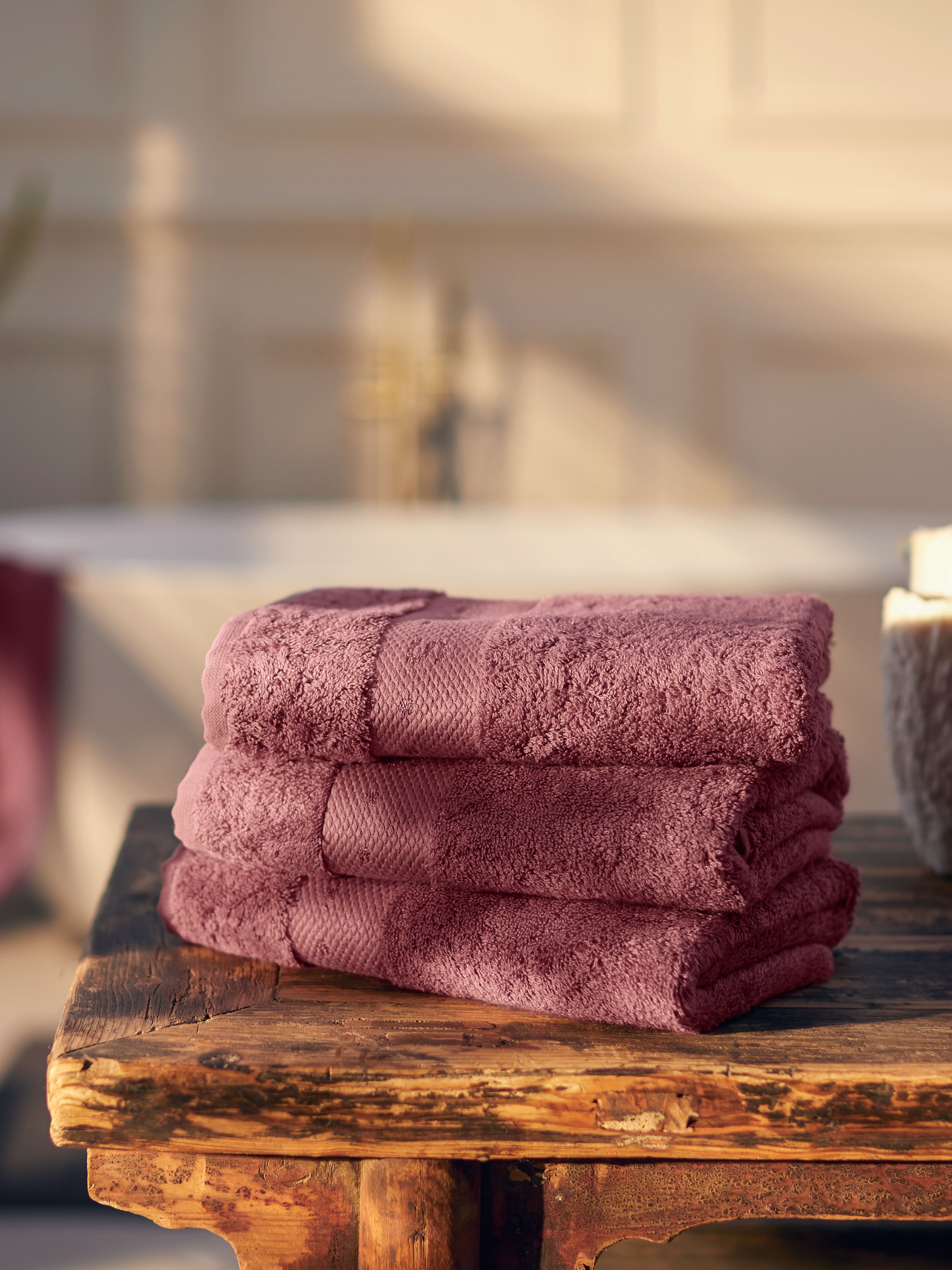 Super Smooth Cotton Hand Towel 50x100cm Powder Pink Lifestyle with Product