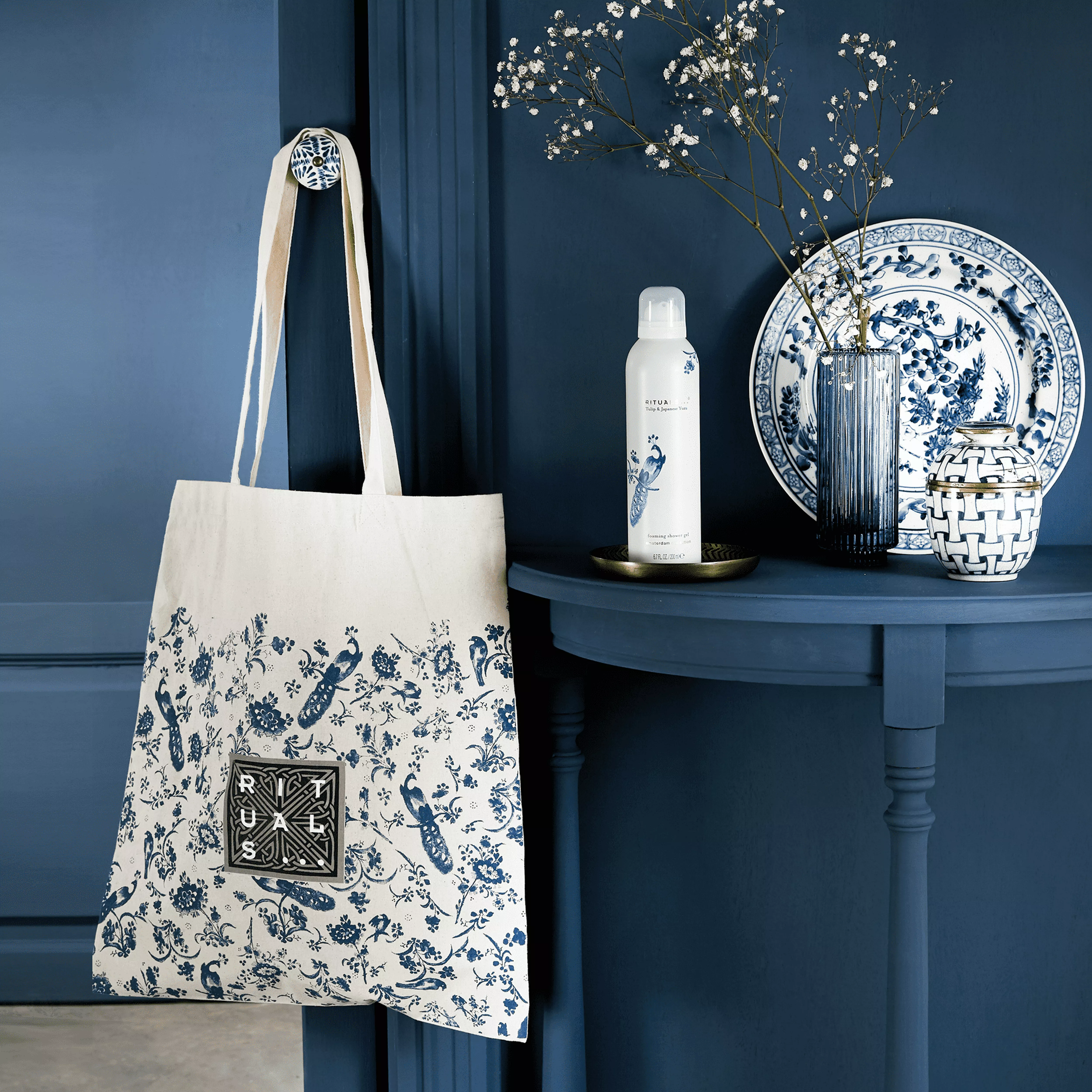 1109868_GWPAmsterdamCollectionToteBagShowerFoam