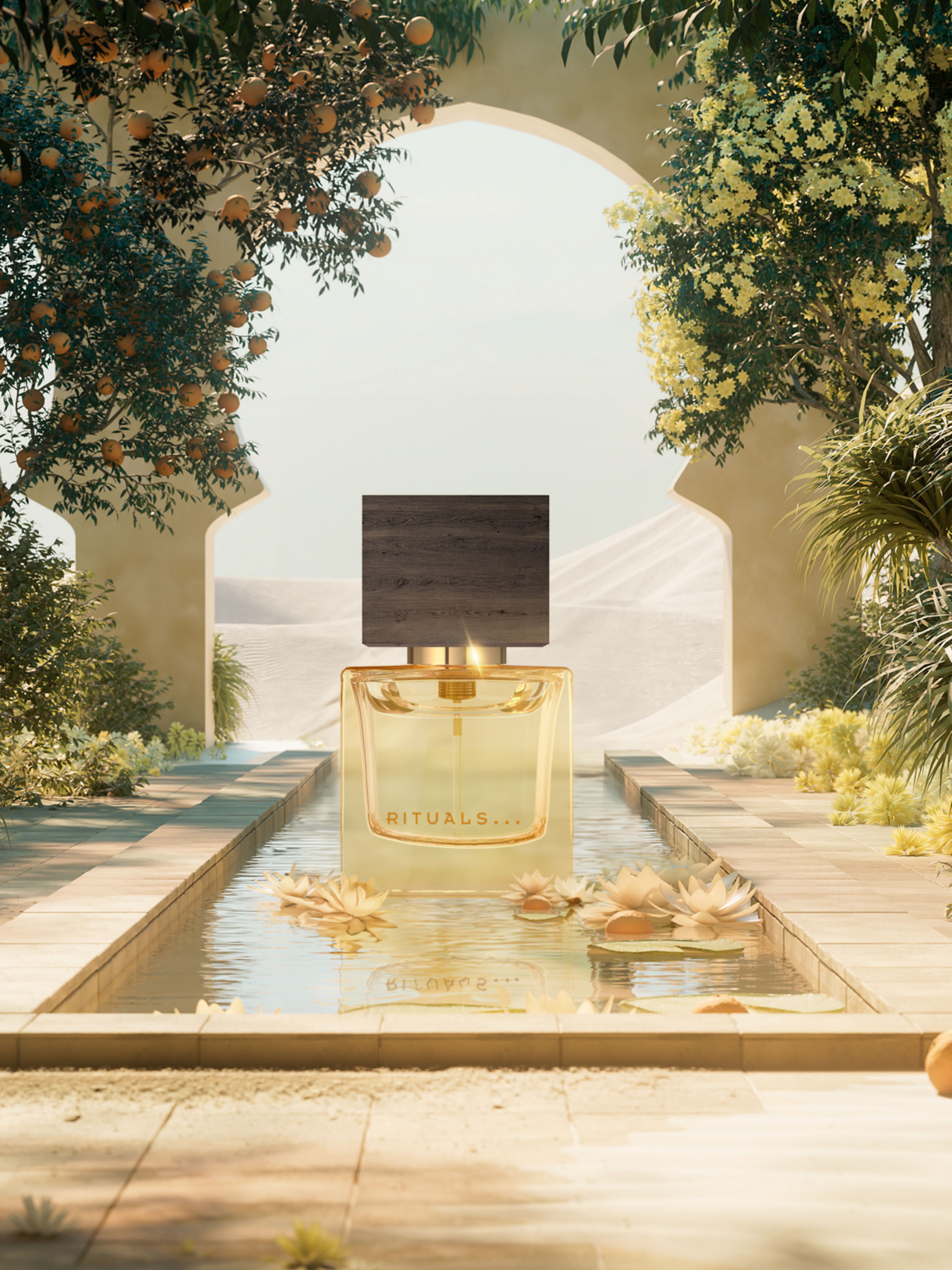 Travel L’Eclat 15ml Lifestyle with Product