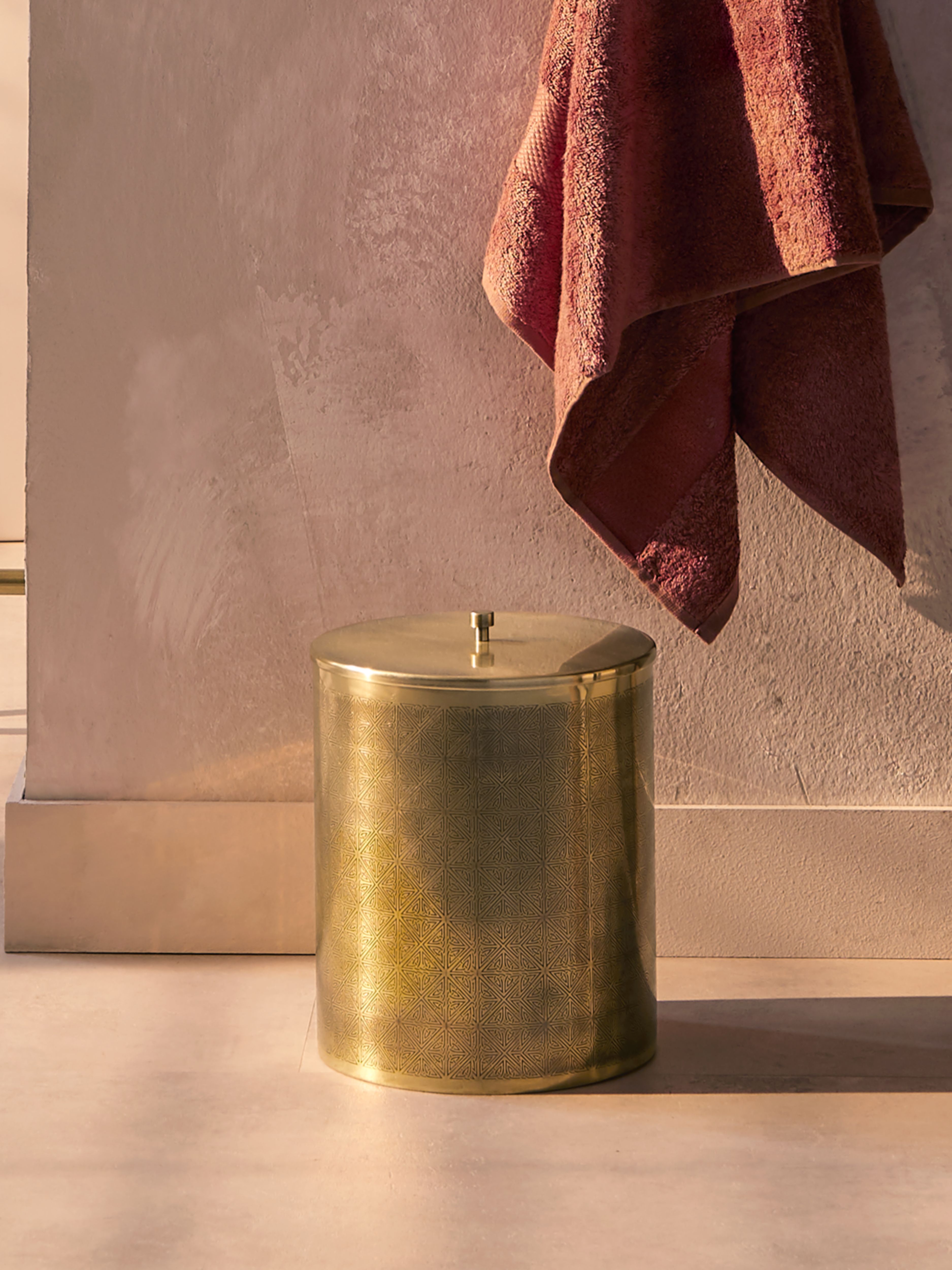 Enume Trash Bin Antique Brass