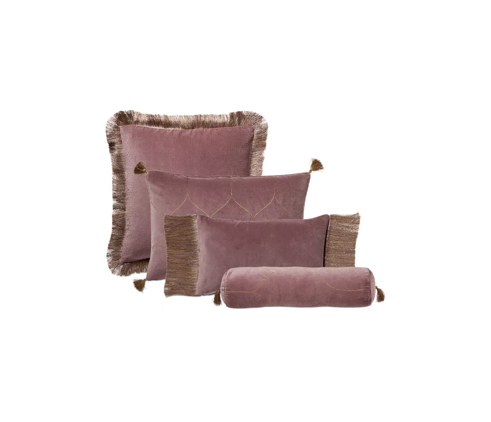 Royal velvet brand clearance pillows