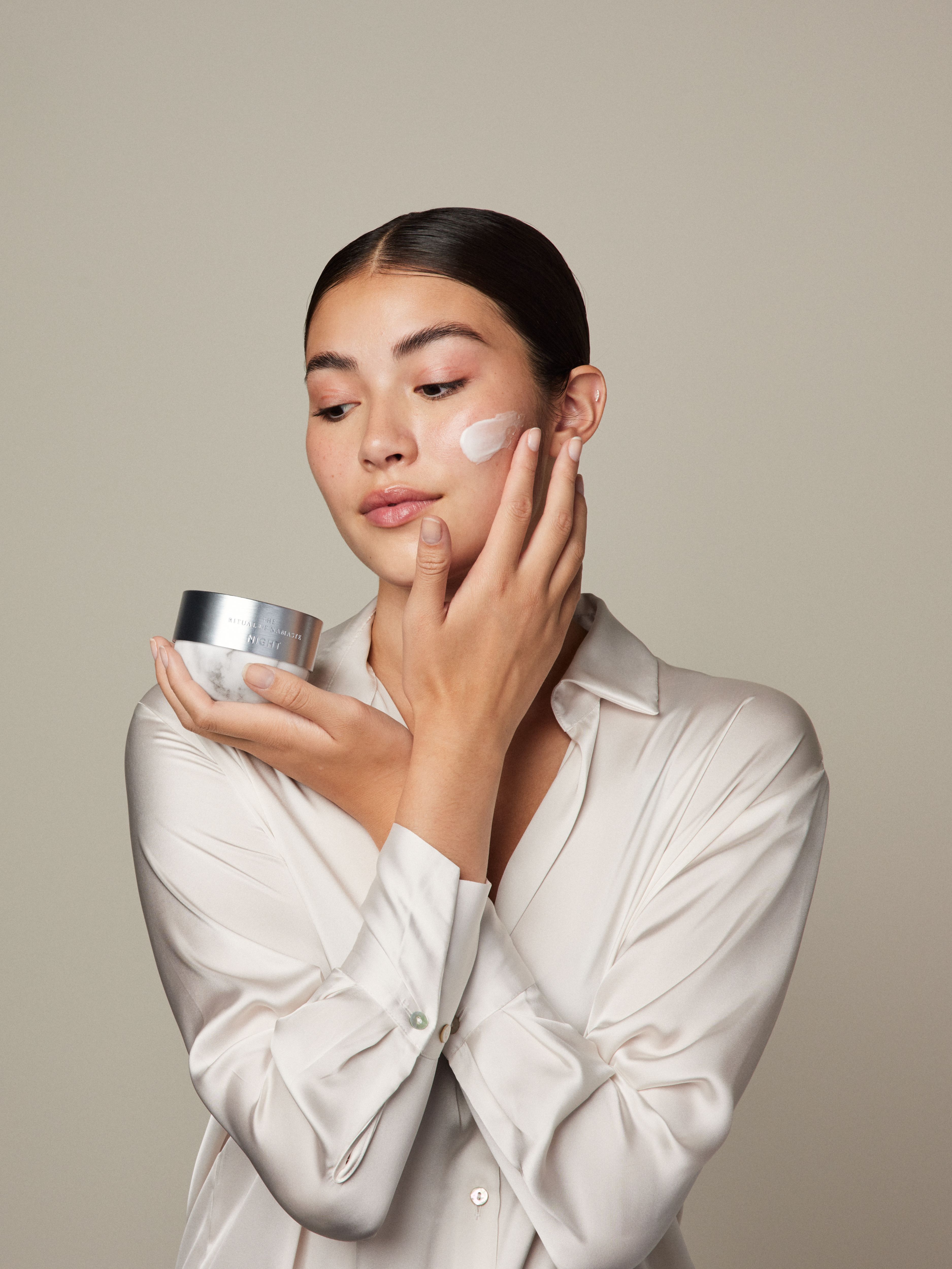 The Ritual of Namaste Hydrating Overnight Cream Studio with Model and Product