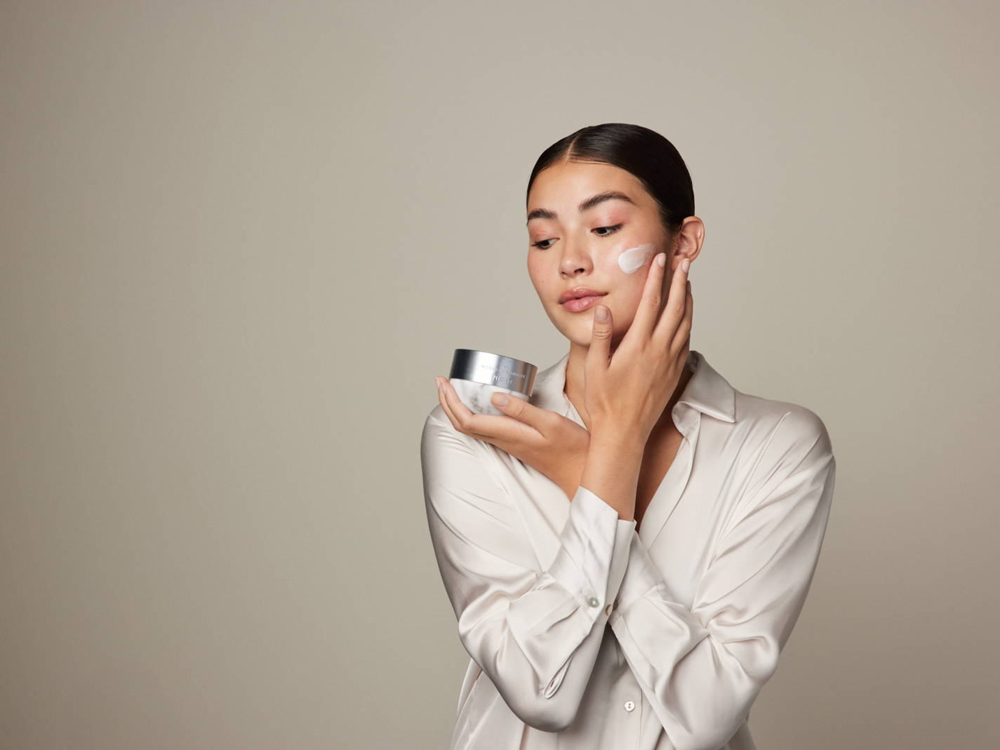 The Ritual of Namaste - Hydrating Overnight Cream