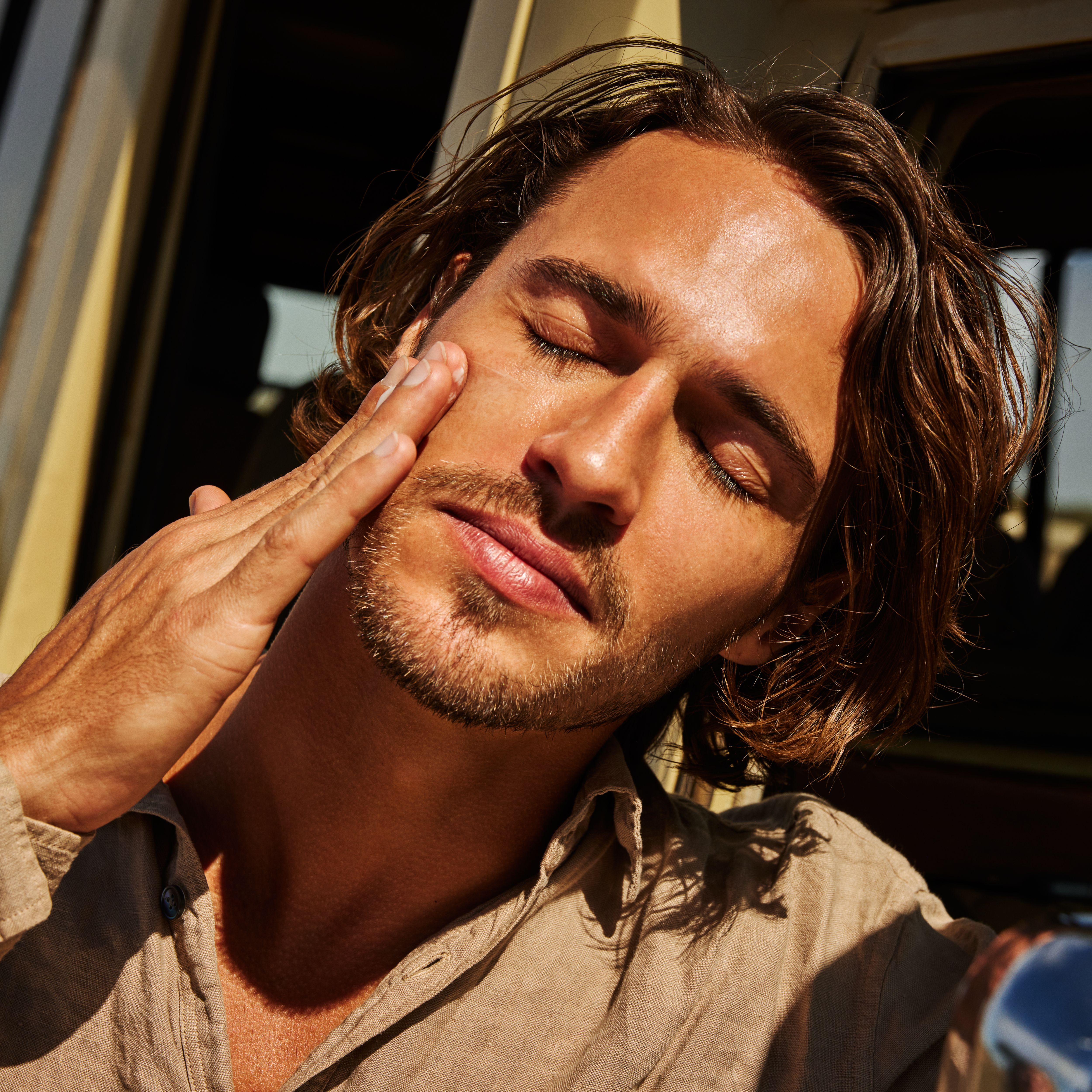 Homme 24h Hydrating face cream 50ml Lifestyle How to Use