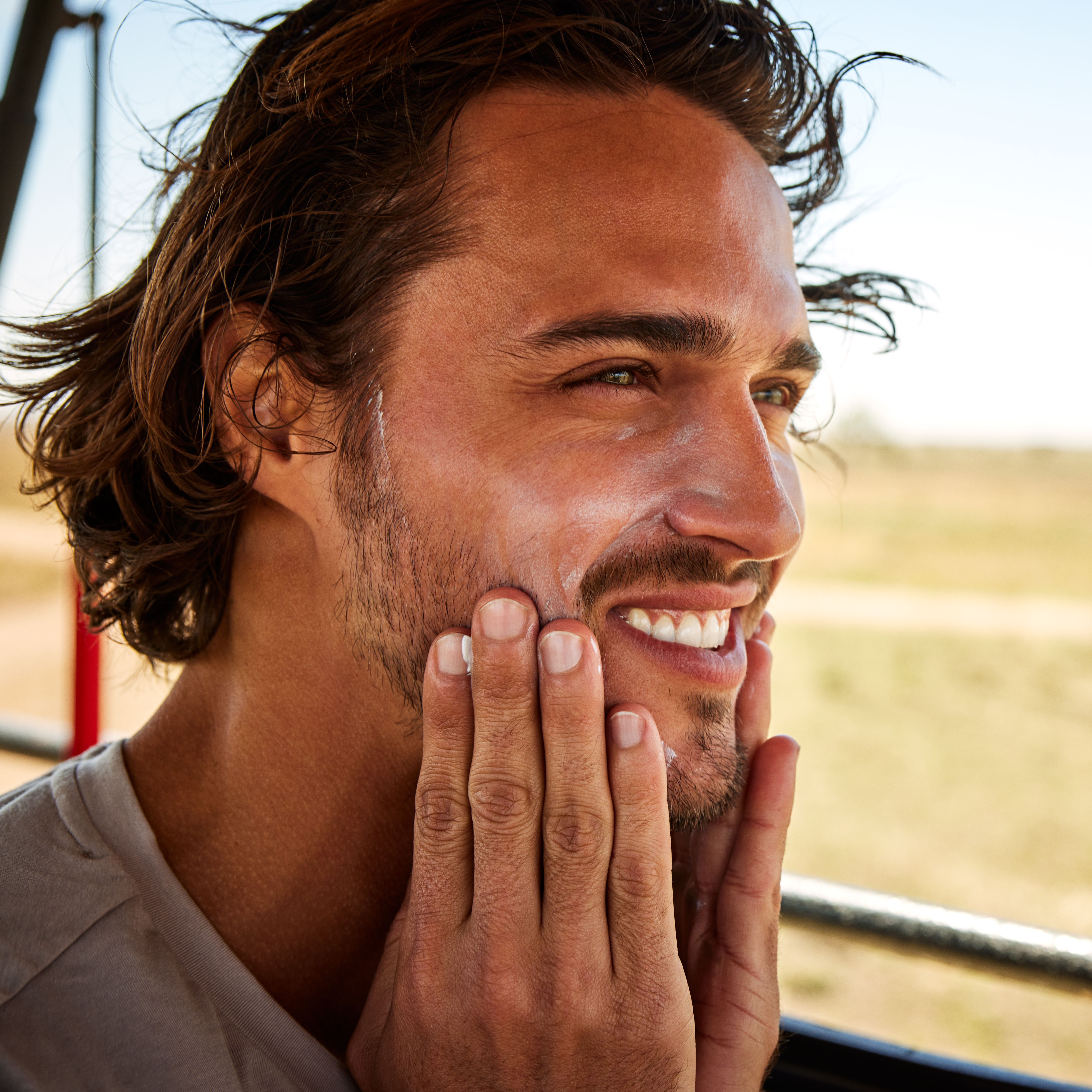 Sport SPF 50+ body & face lotion Lifestyle How to Use