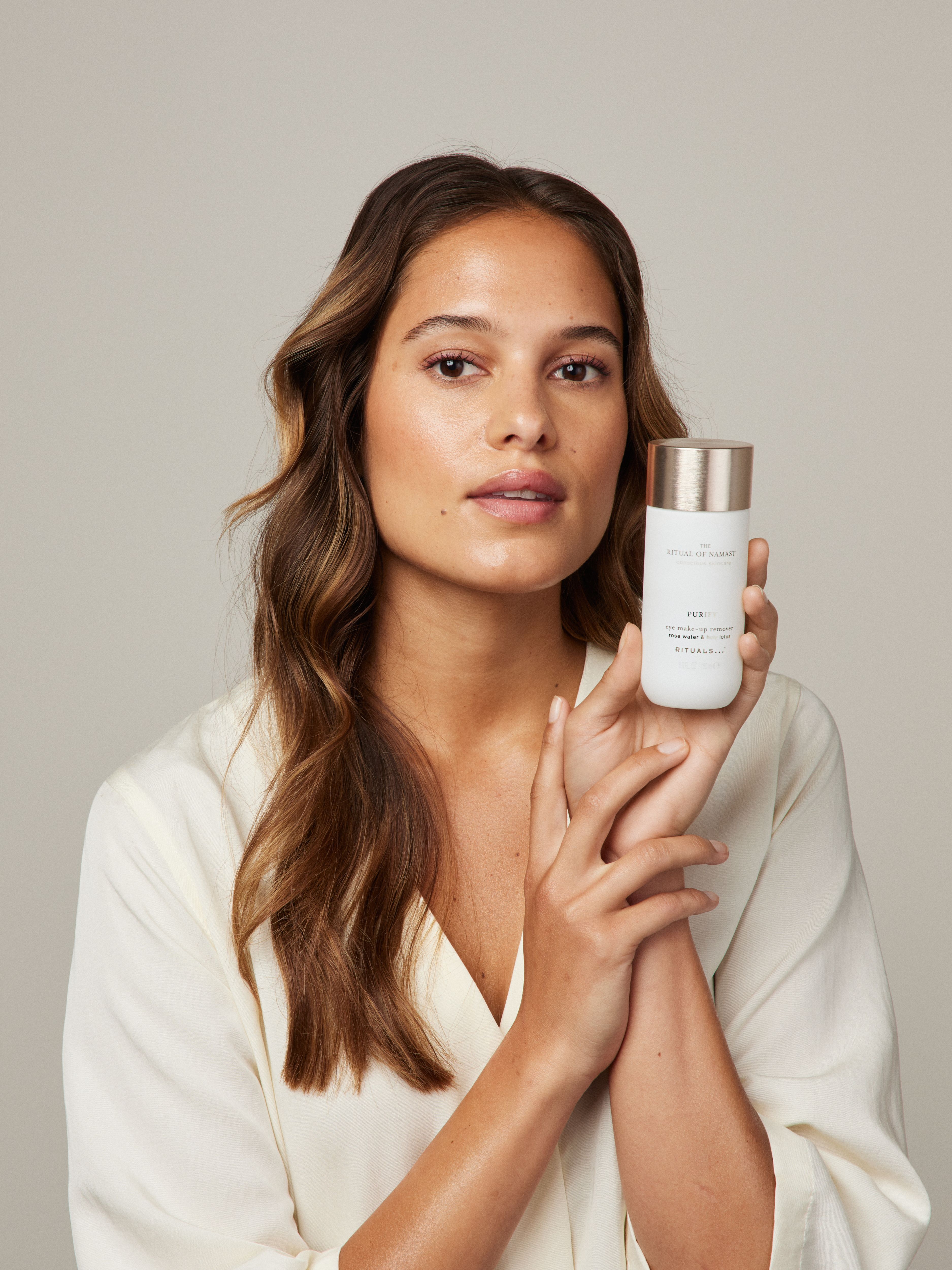 The Ritual of Namaste Gentle Eye Make-Up Remover