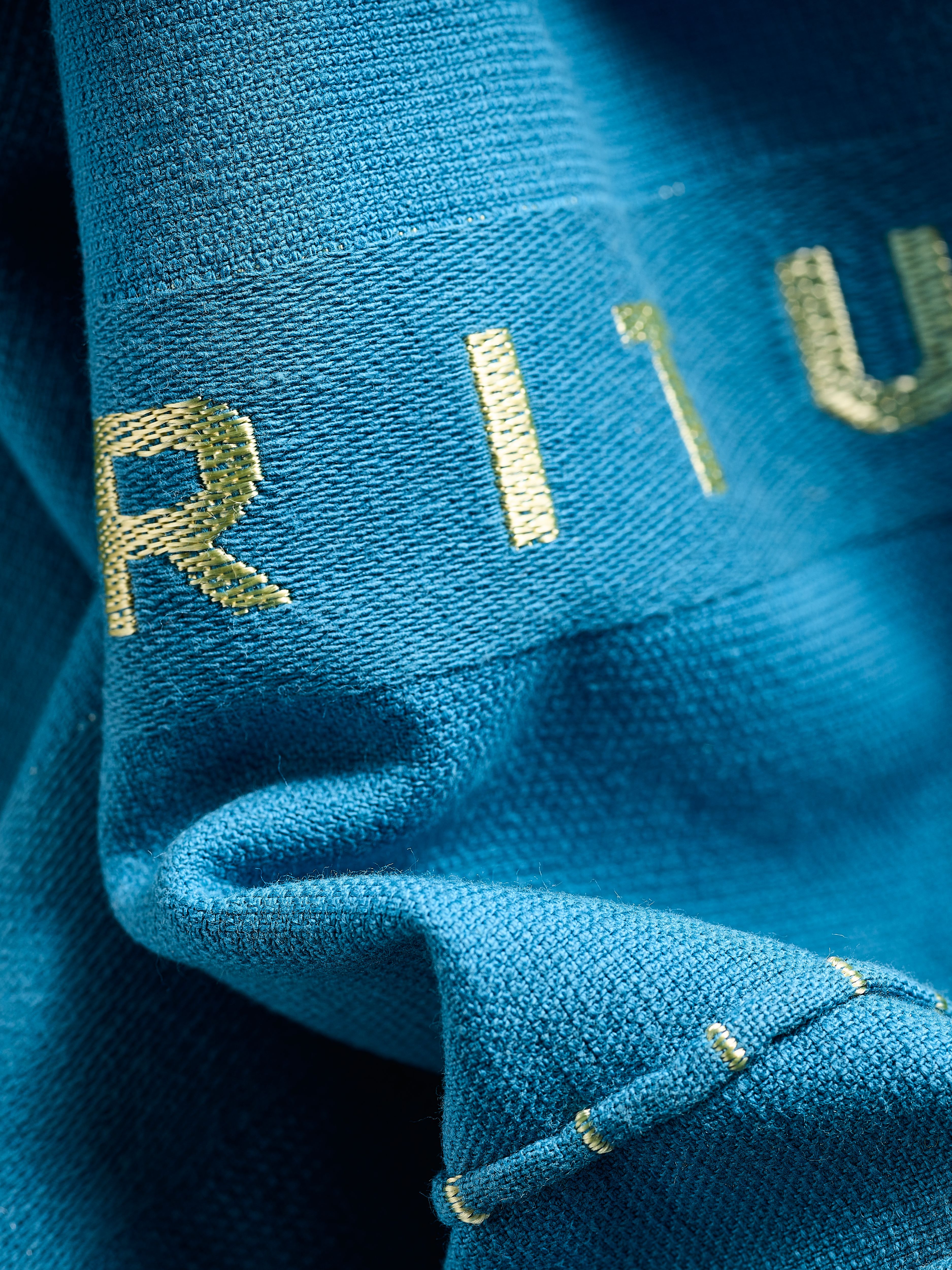 Hammam Towel Hammam Blue Lifestyle with Product Elements