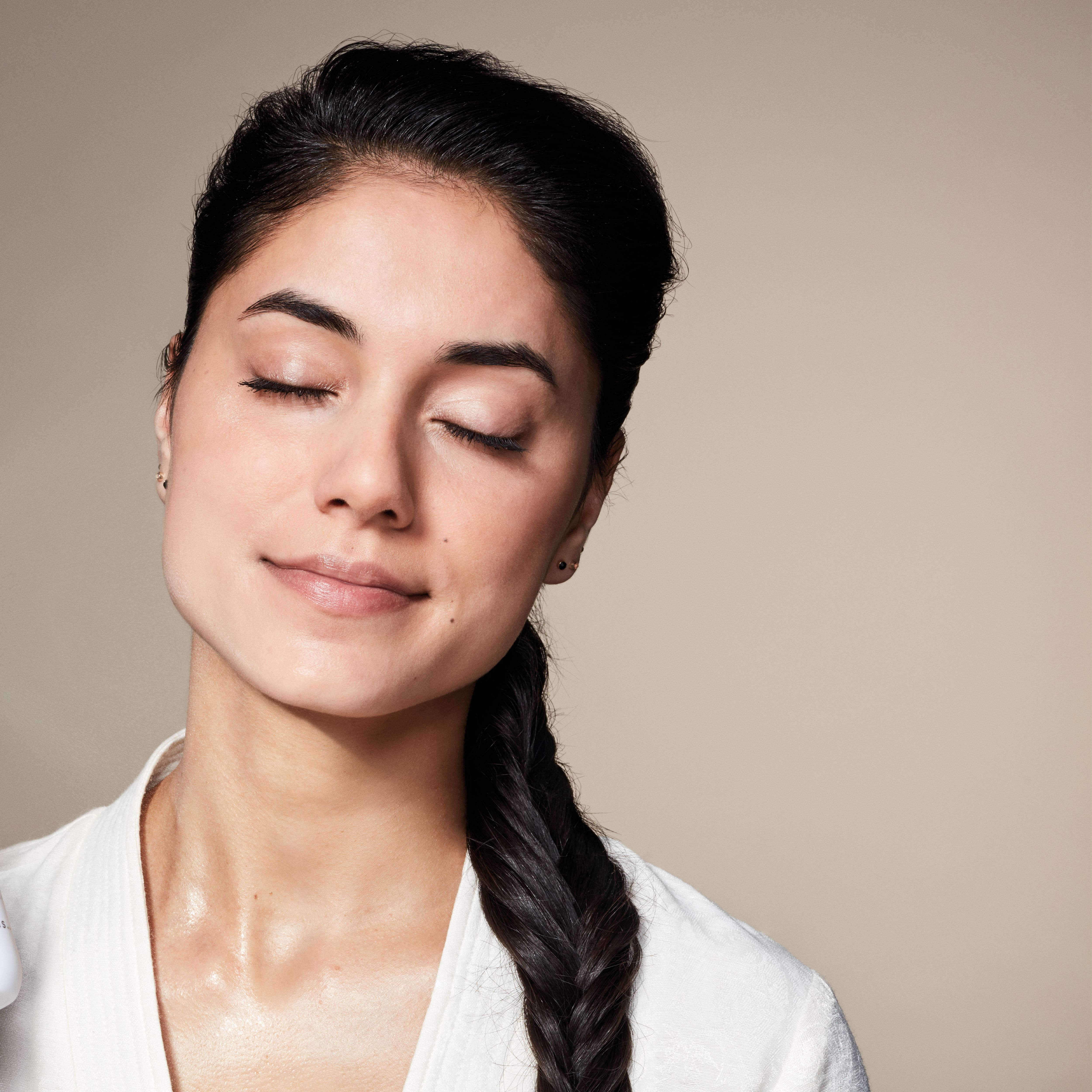 3-in-1 Mascara Lifestyle How to Use