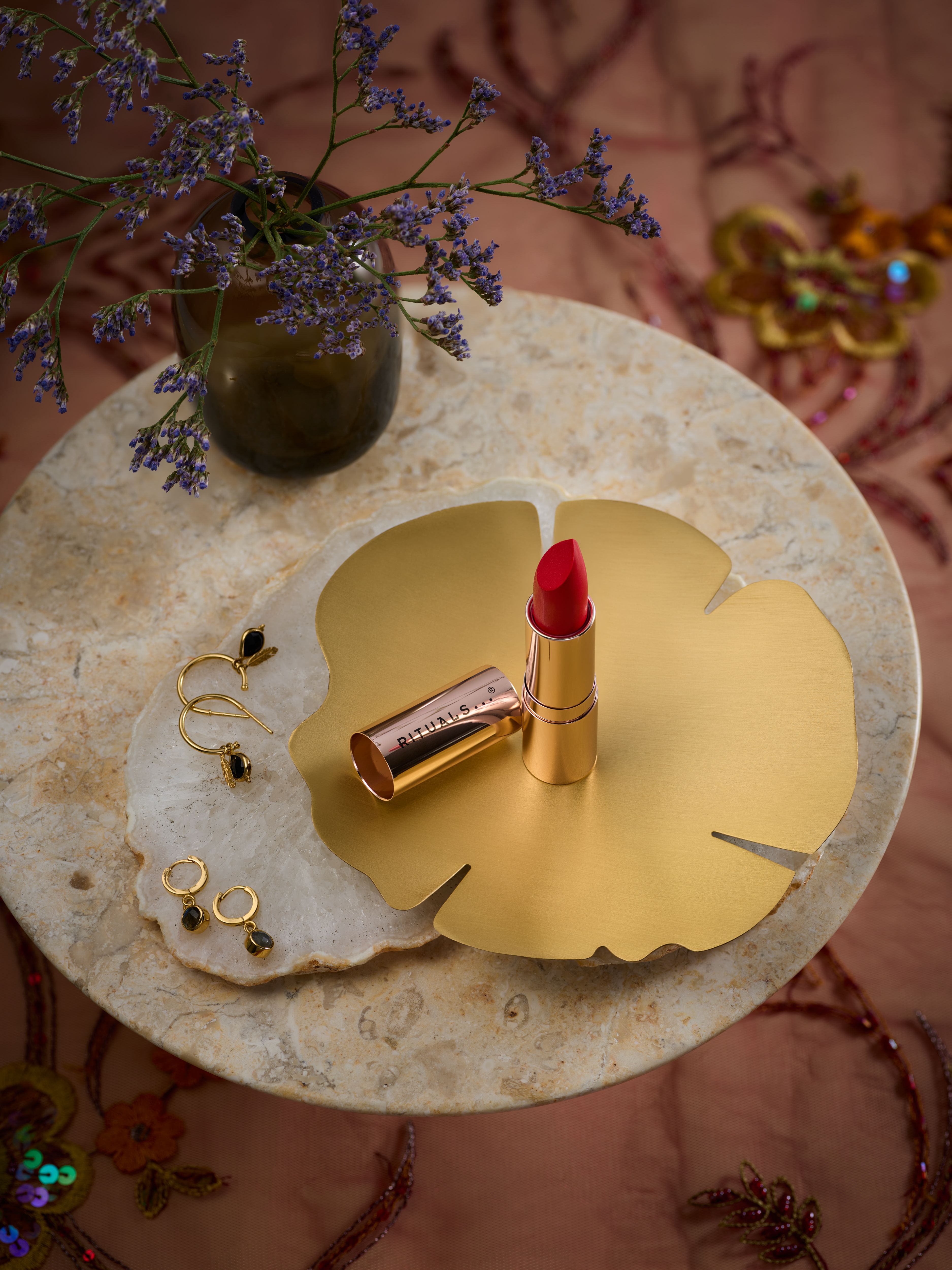 Miracle Lipstick - Red Kiss Lifestyle with Product