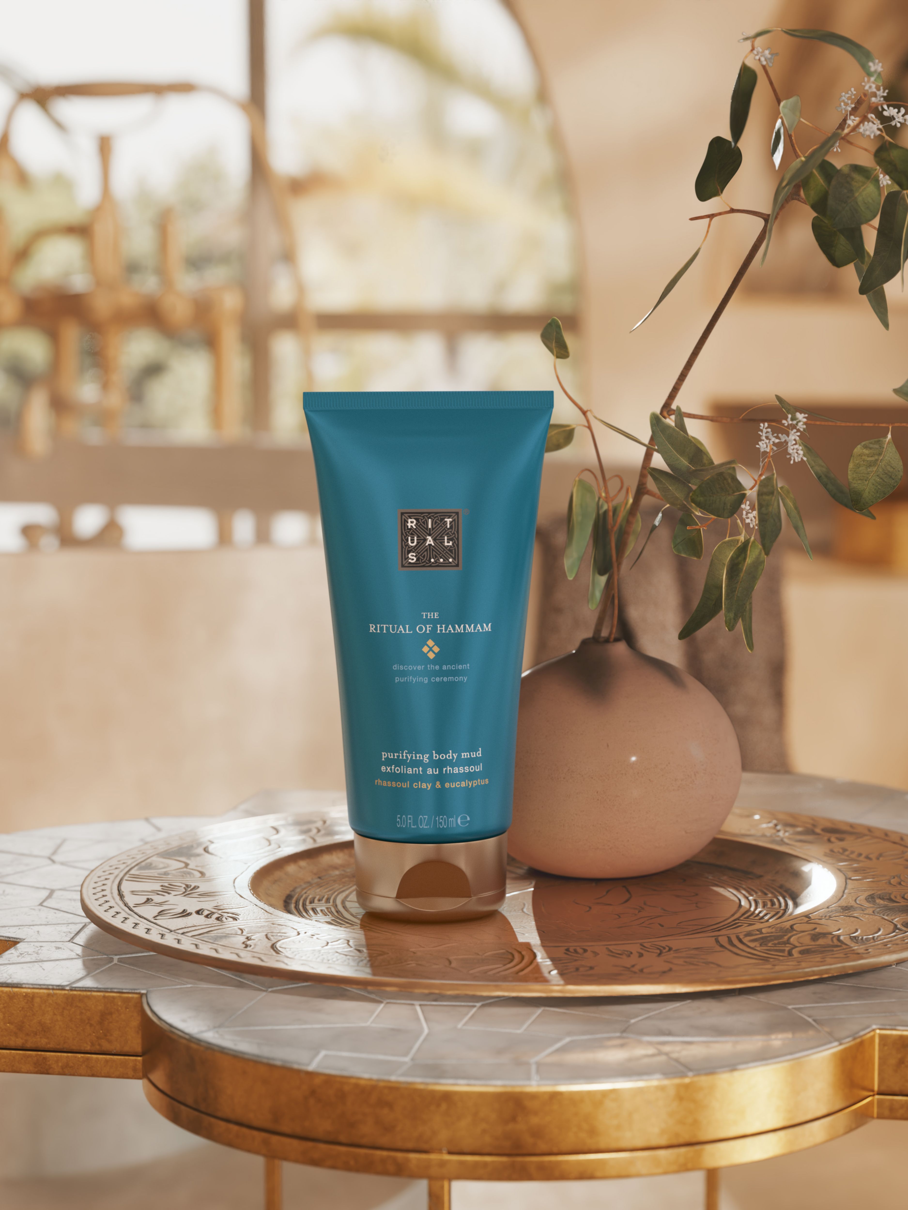 The Ritual of Hammam Body Mud 150ml Lifestyle with Product