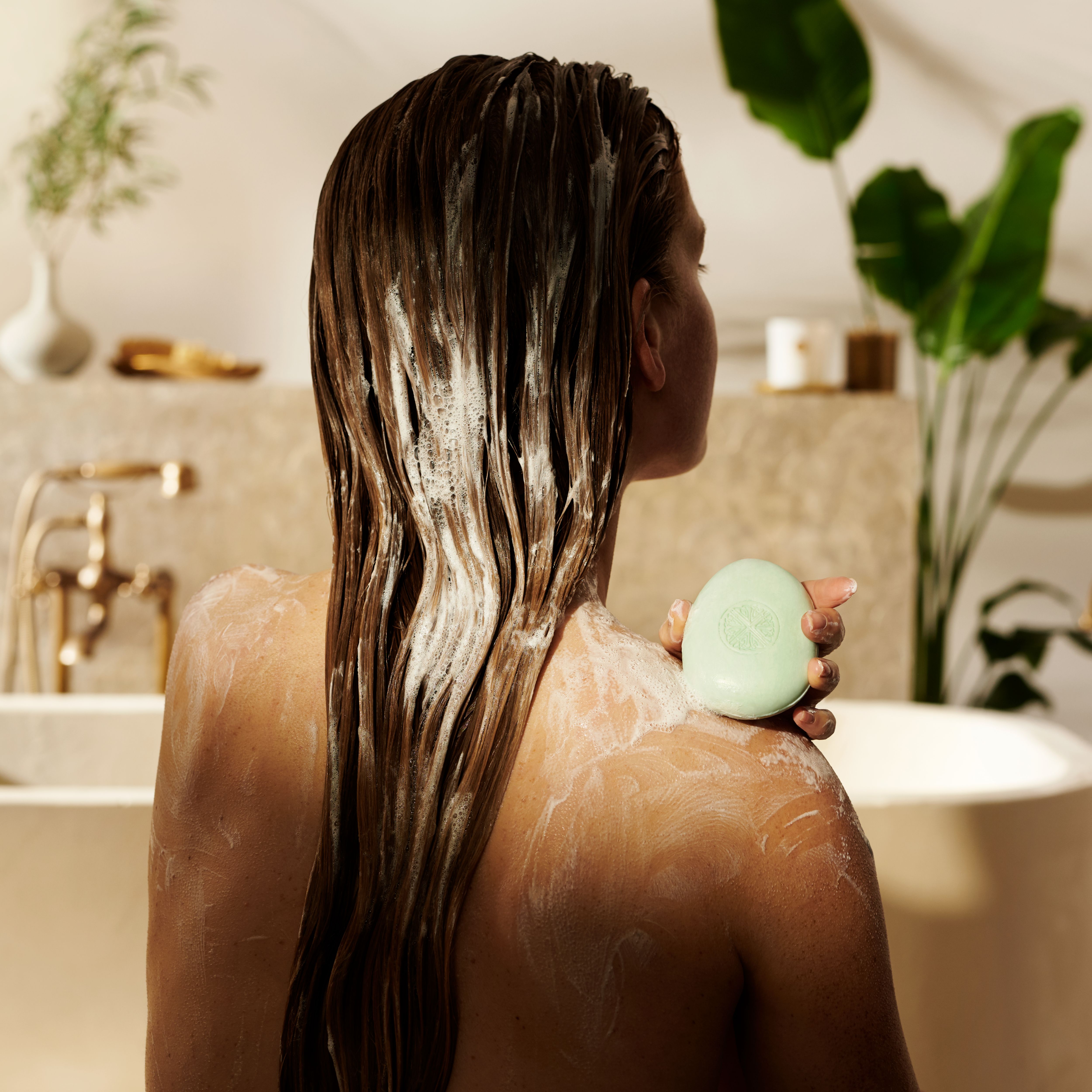 The Ritual of Karma Shampoo & Body Bar 100g Lifestyle How to Use