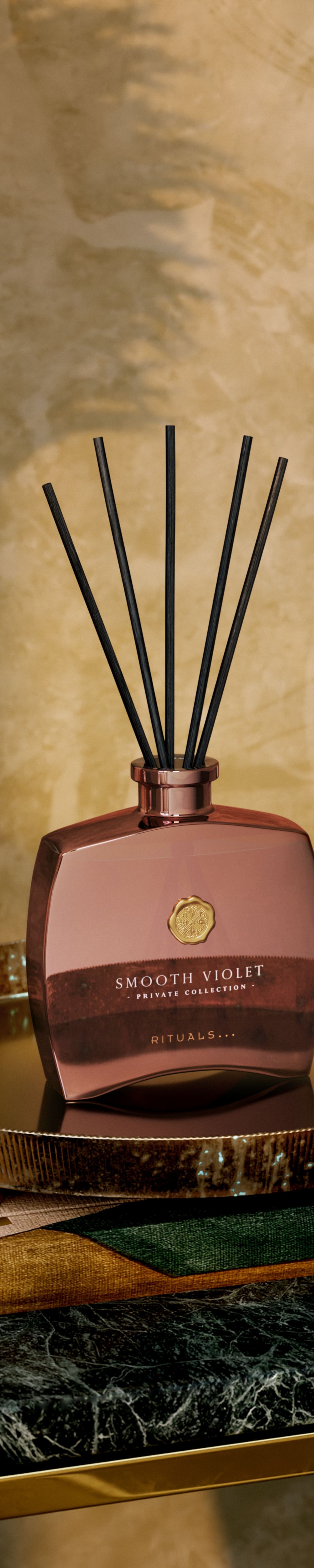 Mini bâtonnets parfumés Smooth Violet Rituals de la Private Collection, 100 ml – vue 2