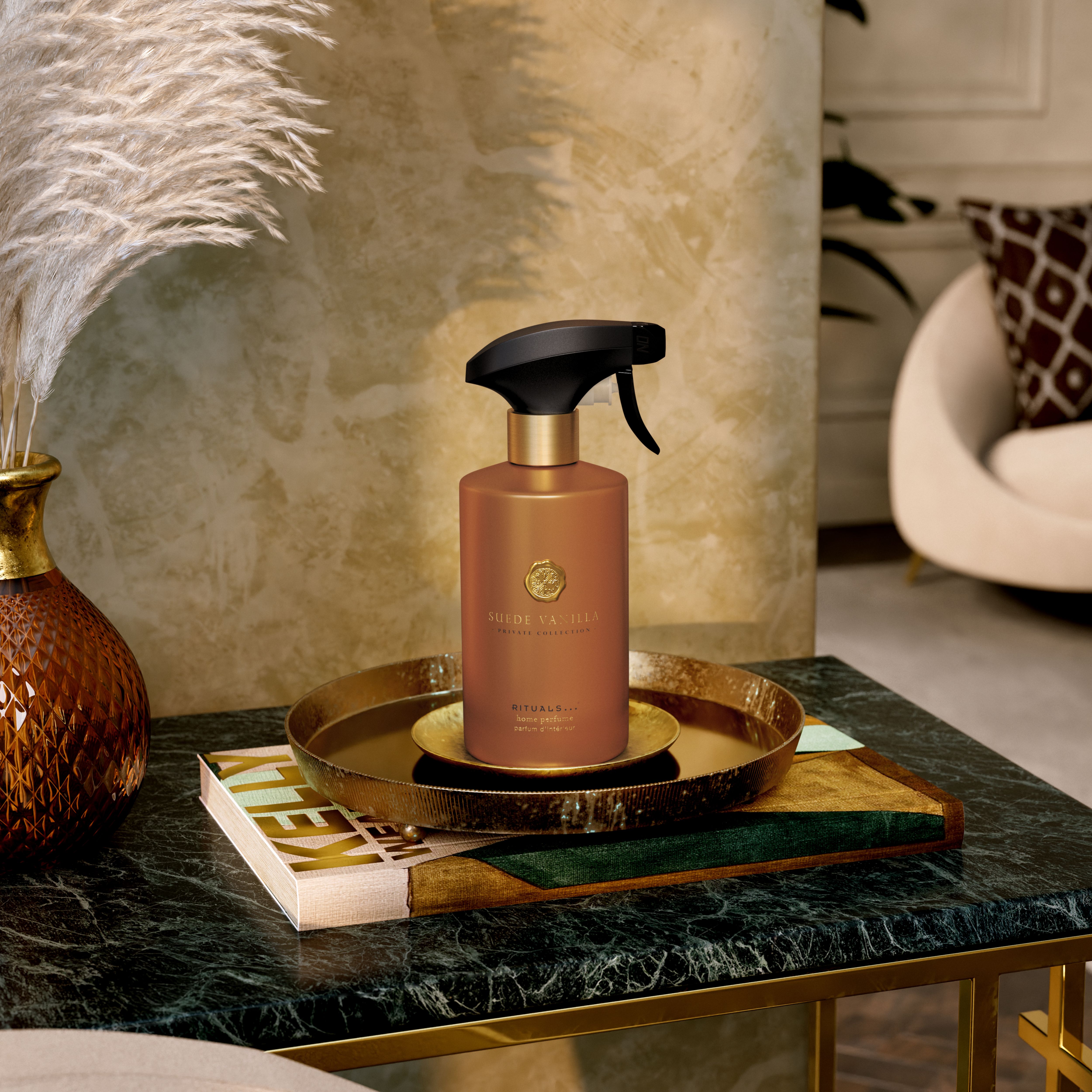 Suede Vanilla Parfum d'Interieur Lifestyle with Product