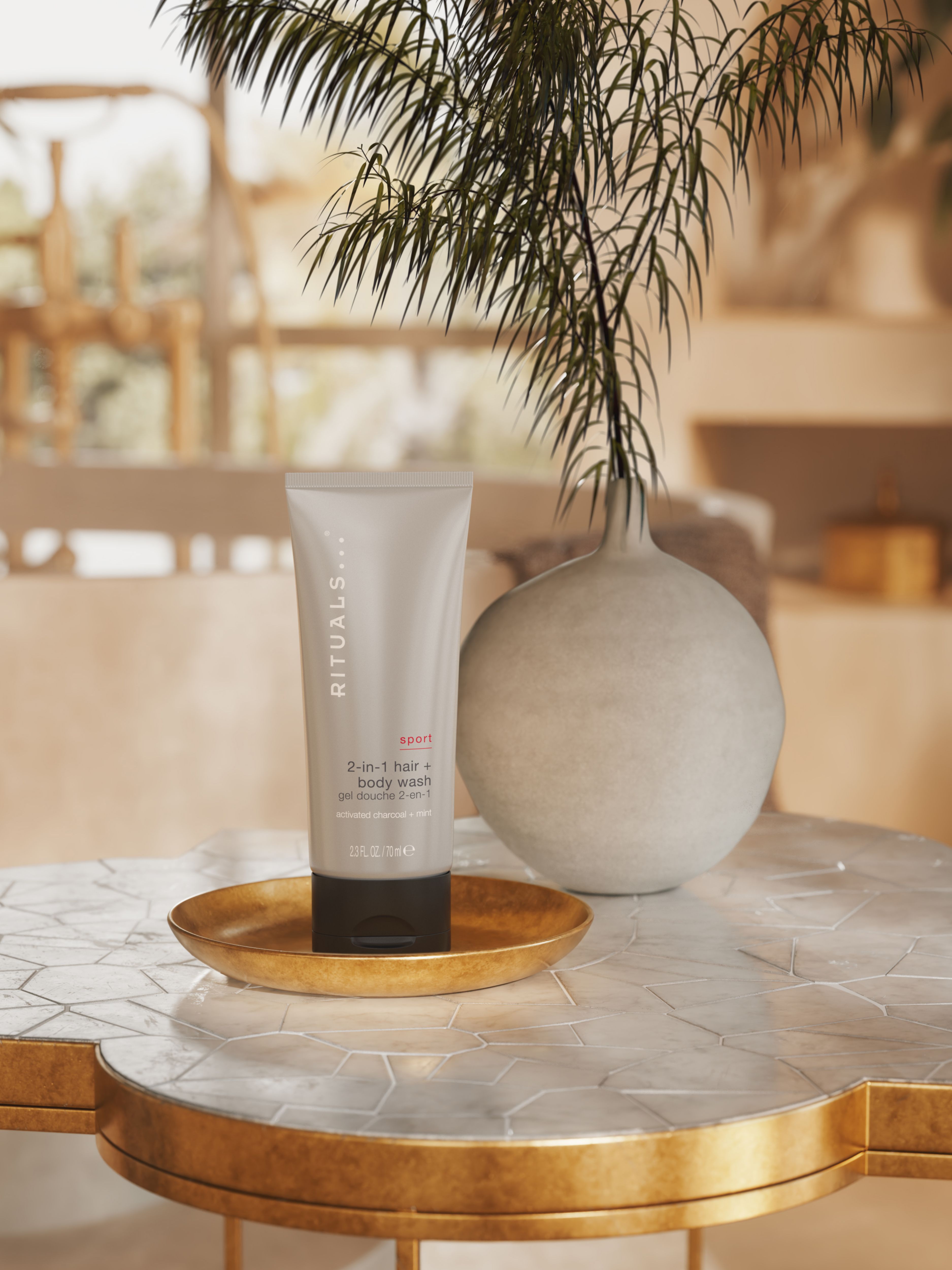 Sport 2-in-1 Shampoo & Body Wash 70ml Lifestyle with Product