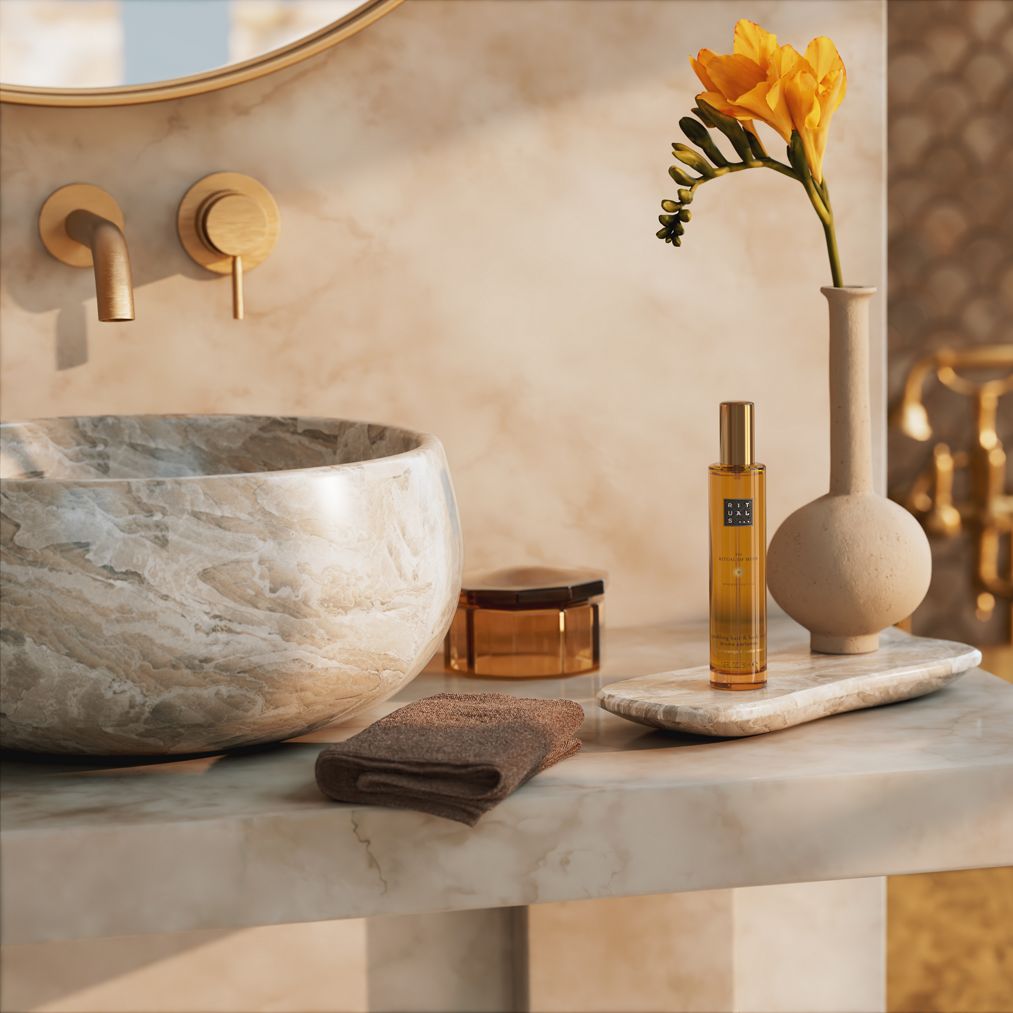 https://rituals.scene7.com/is/image/rituals/1116318-me24001-mehr-hair-body-mist-50ml:Square?resMode=sharp2&wid=1013&hei=1013