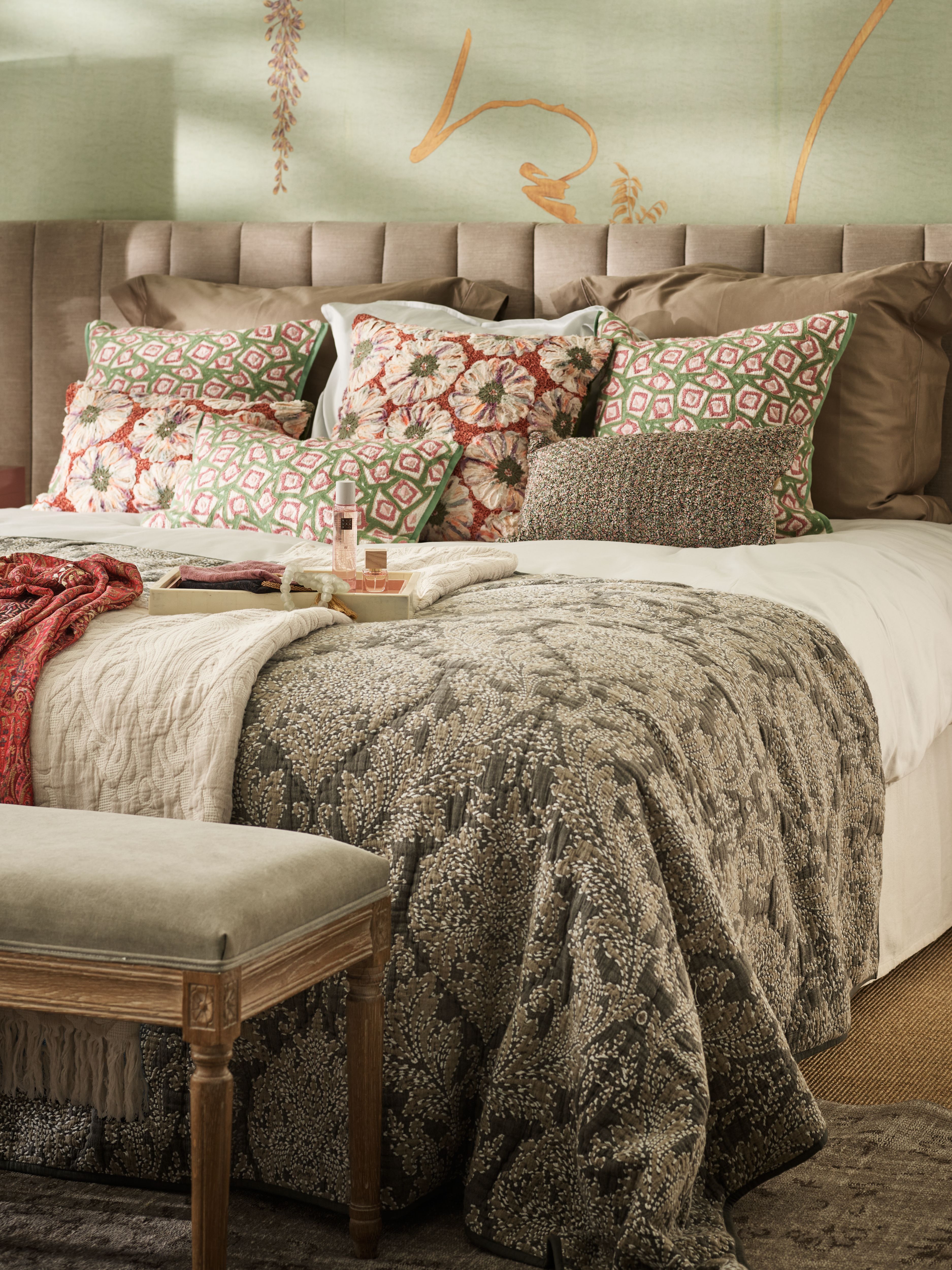 Madurai Quilt Grey Lily 150 x 250 cm Lifestyle with Product