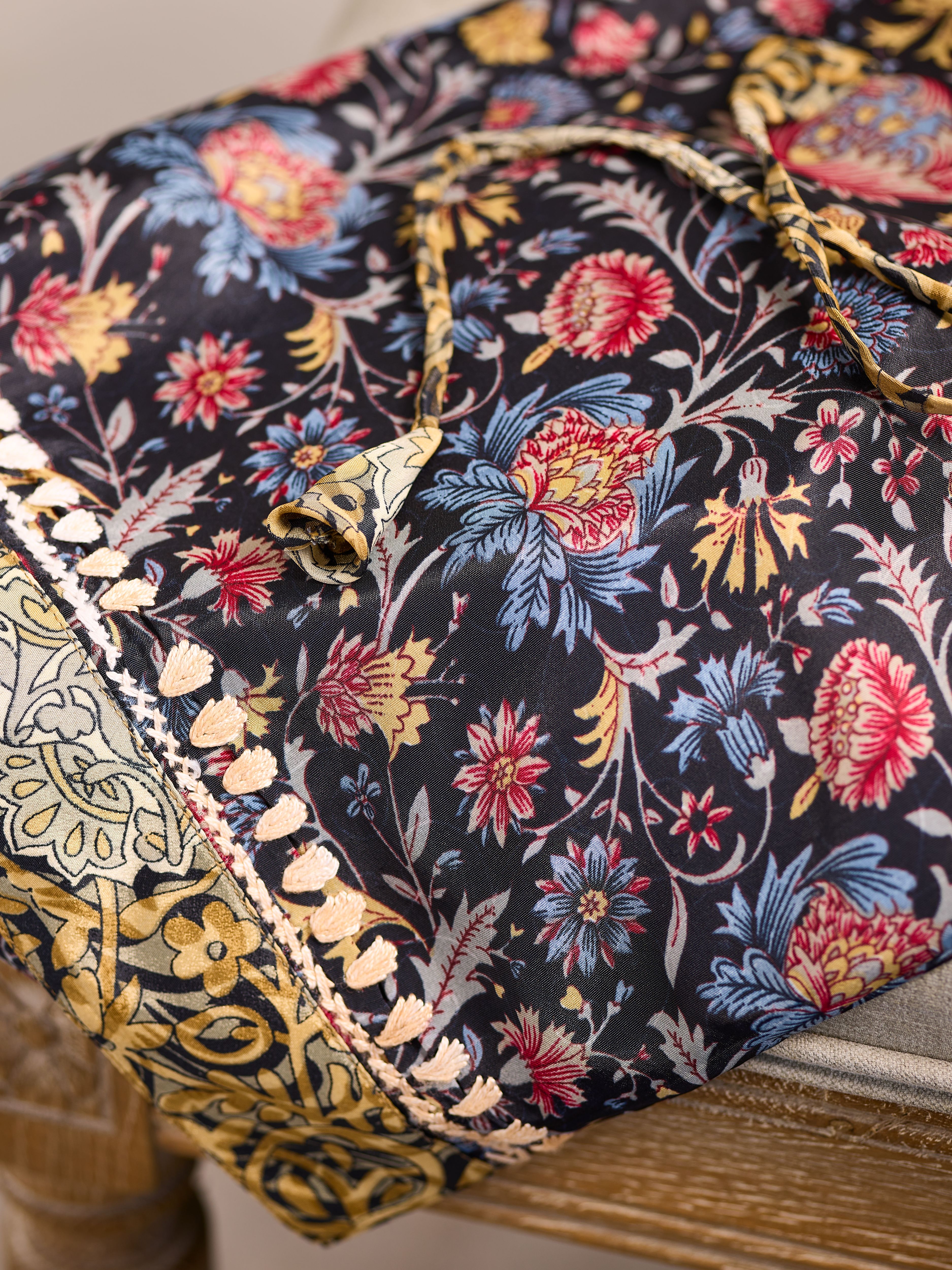 Jaypur Saree Kimono Bohemian Lifestyle with Product Elements