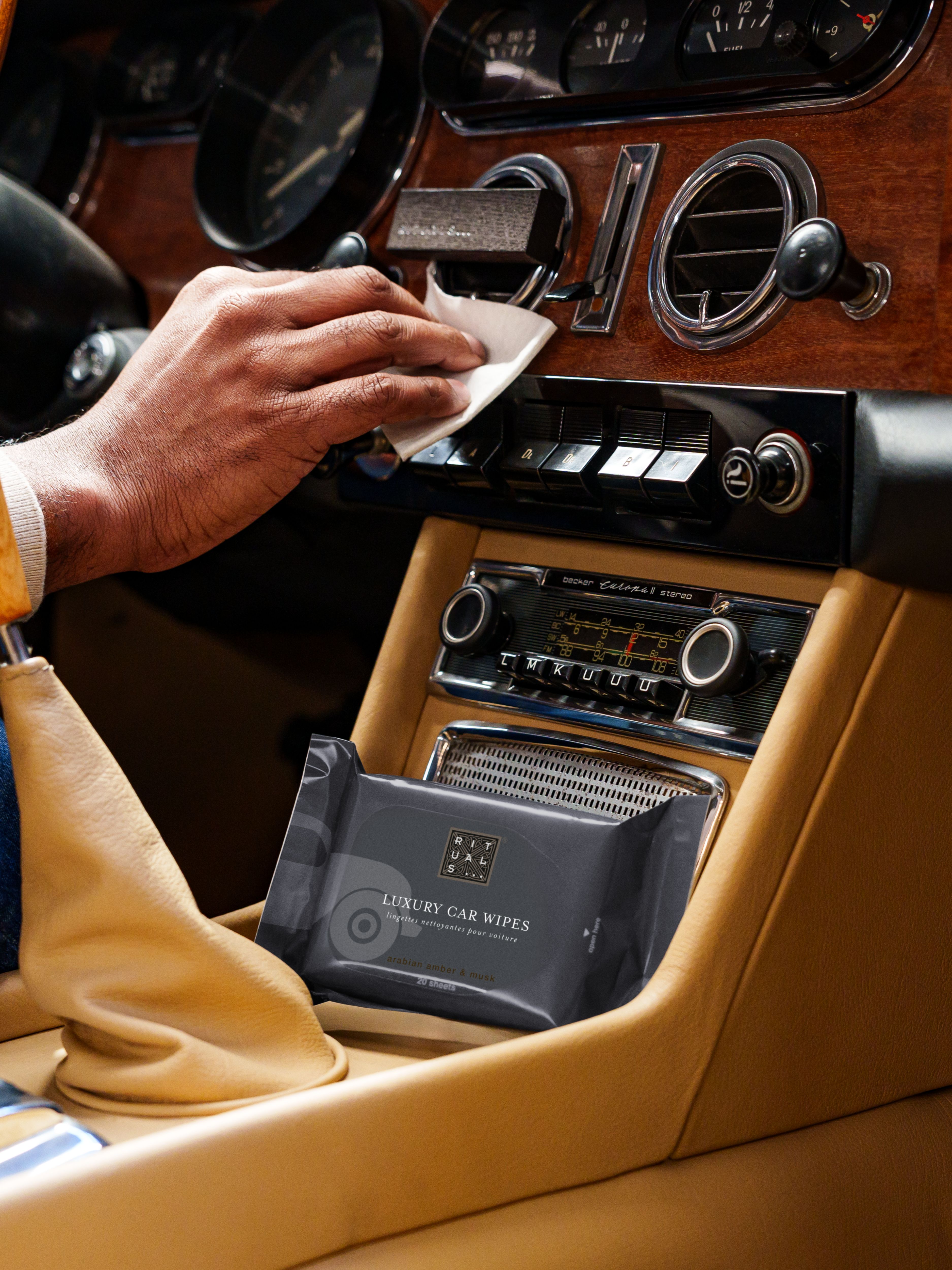 Homme Car Wipes Lifestyle with Product