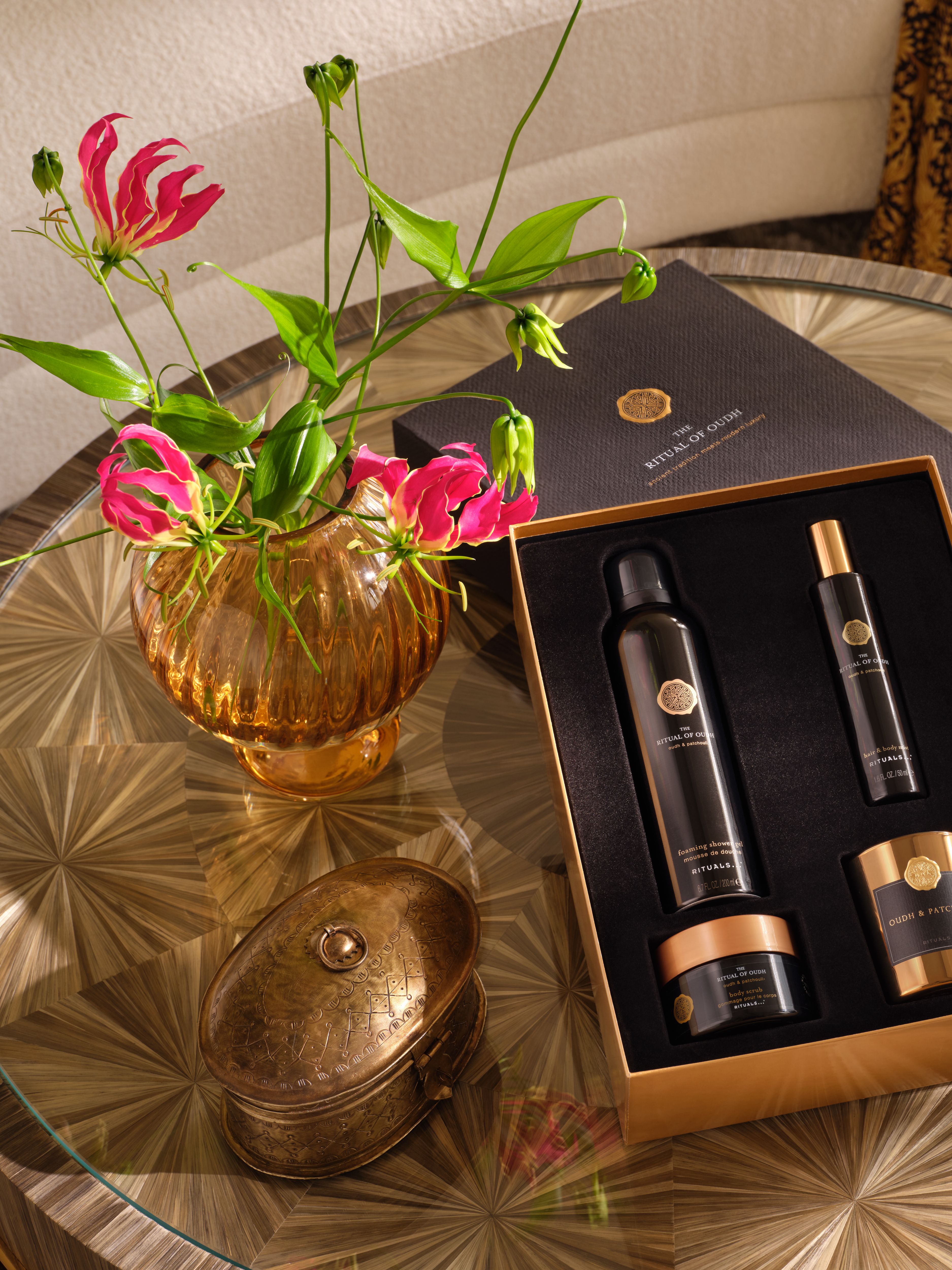 The Ritual of Oudh Gift Set Lifestyle with Open Pack