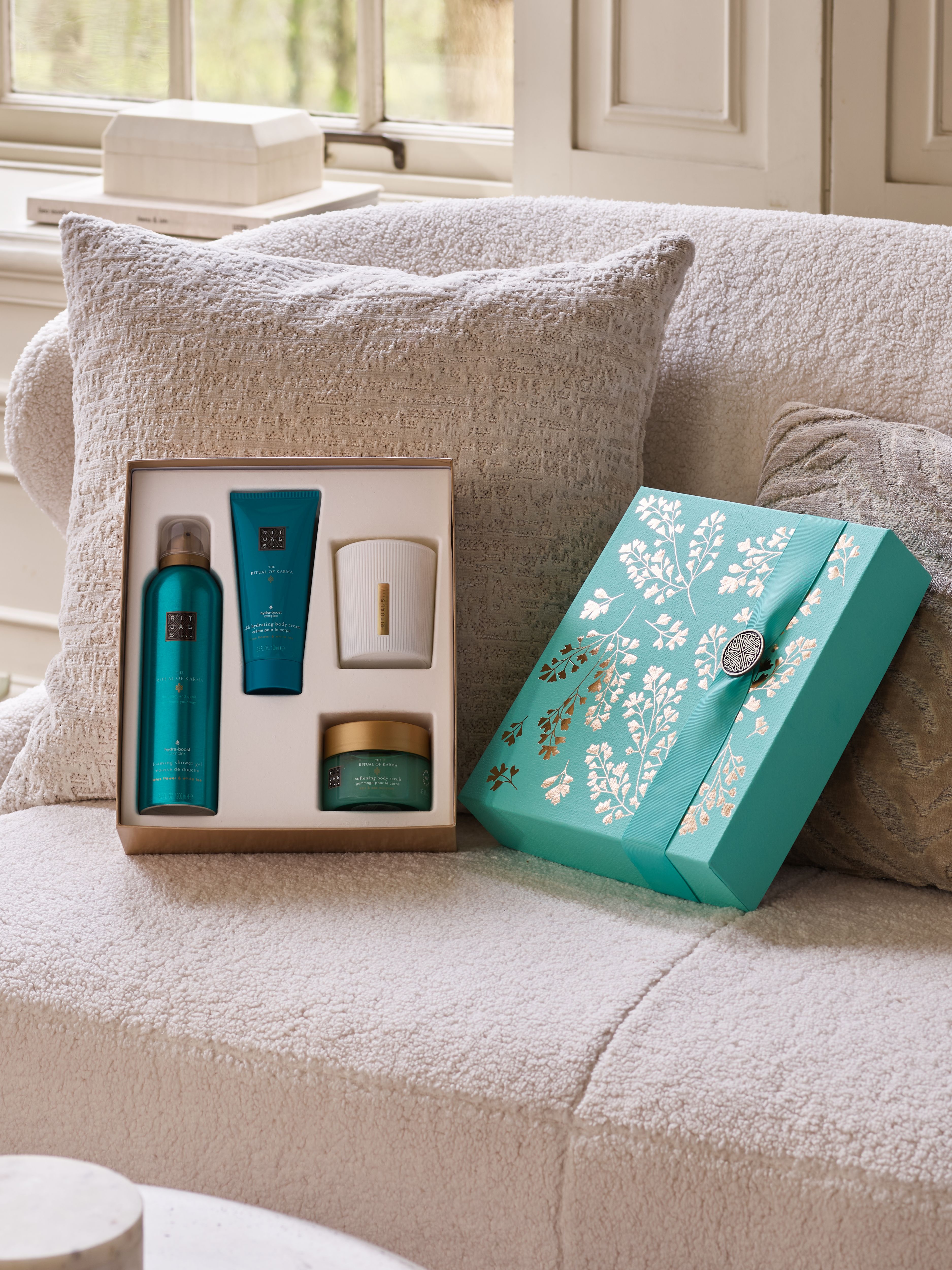 The Ritual of Karma - Medium Gift Set 2024 Lifestyle with Open Pack