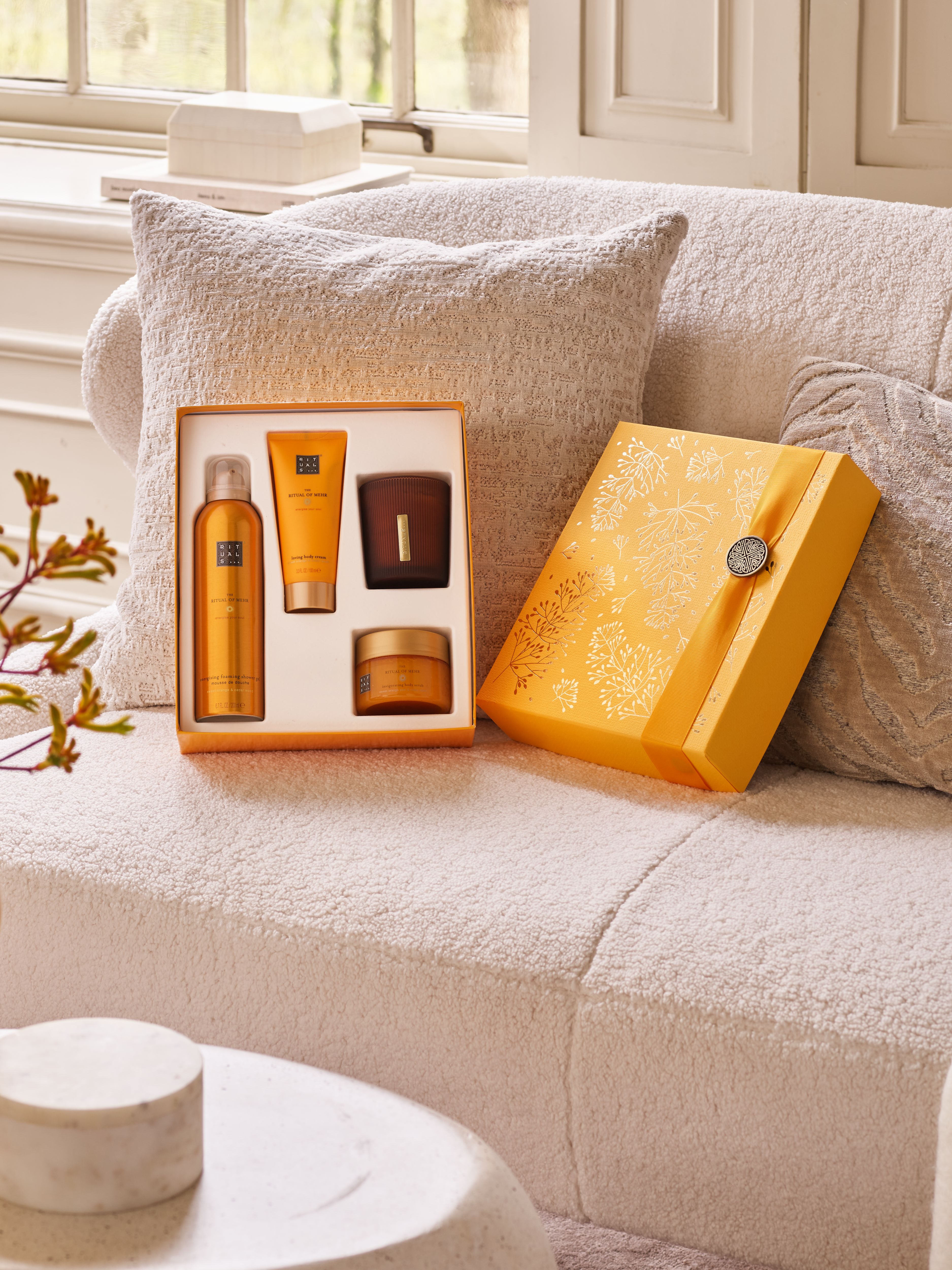 The Ritual of Mehr - Medium Gift Set 2024 Lifestyle with Open Pack