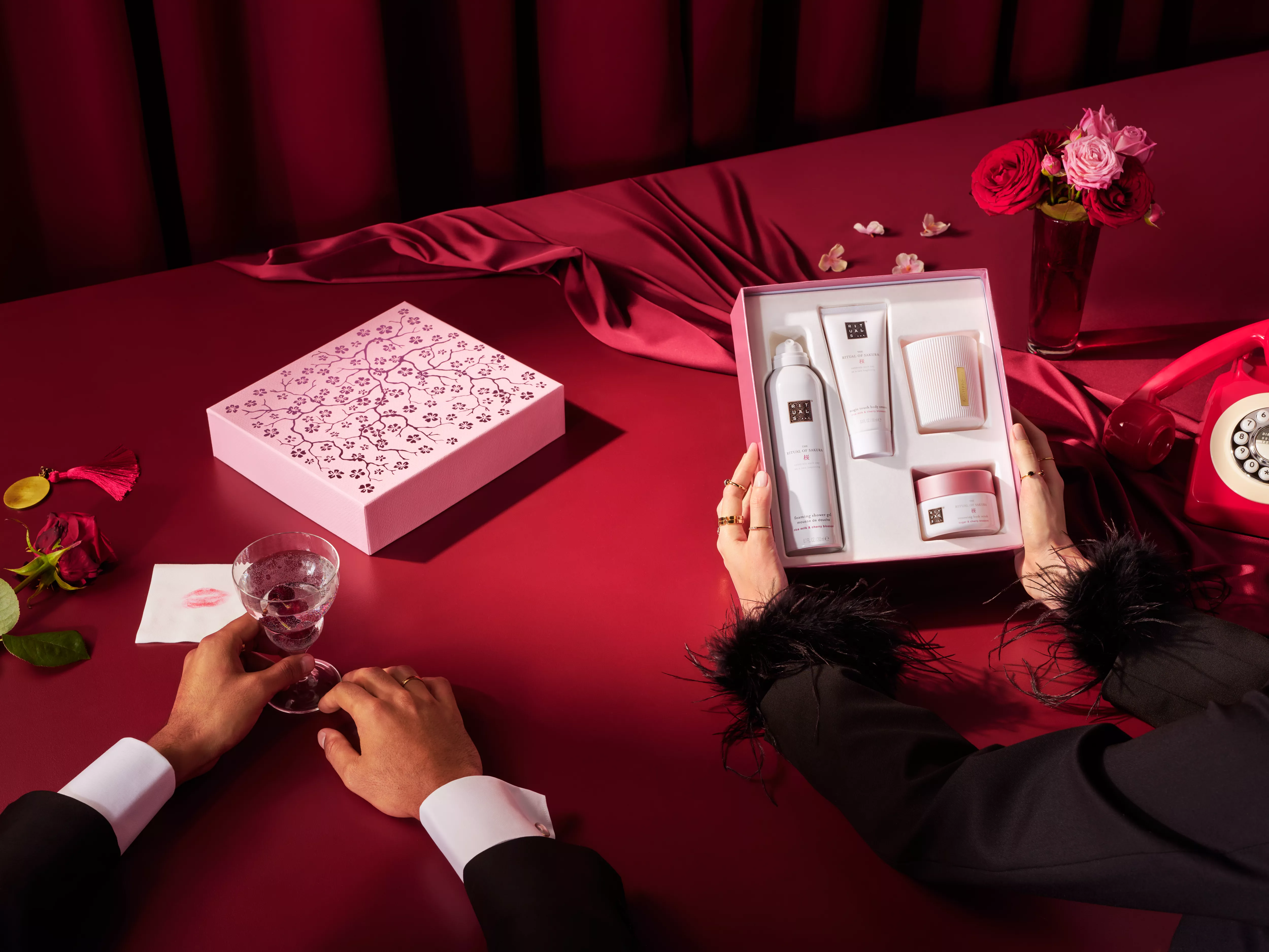 1118454-rituals-md25004-sakura-2024-giftset-landscape