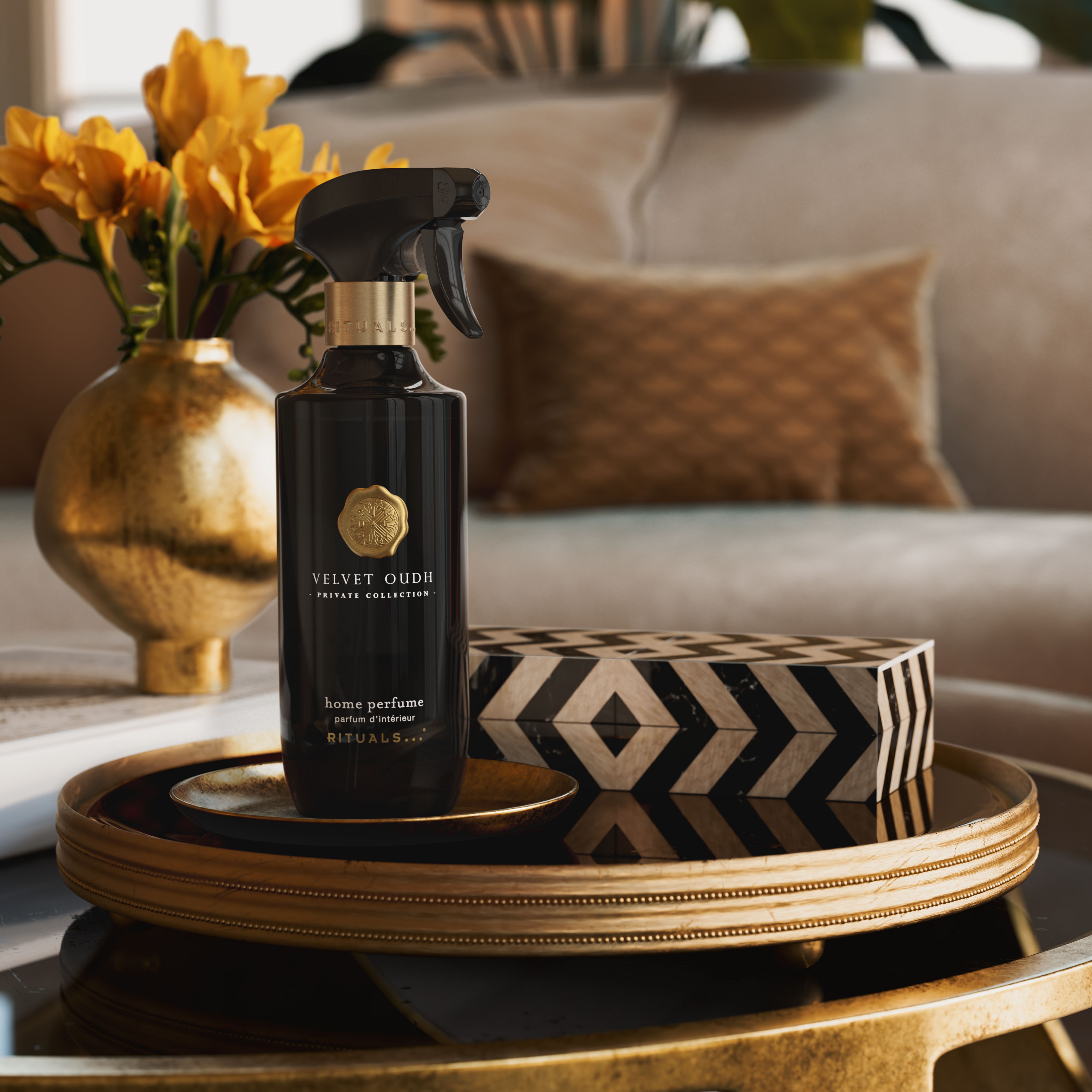 Private Collection, Velvet Oudh Home Perfume