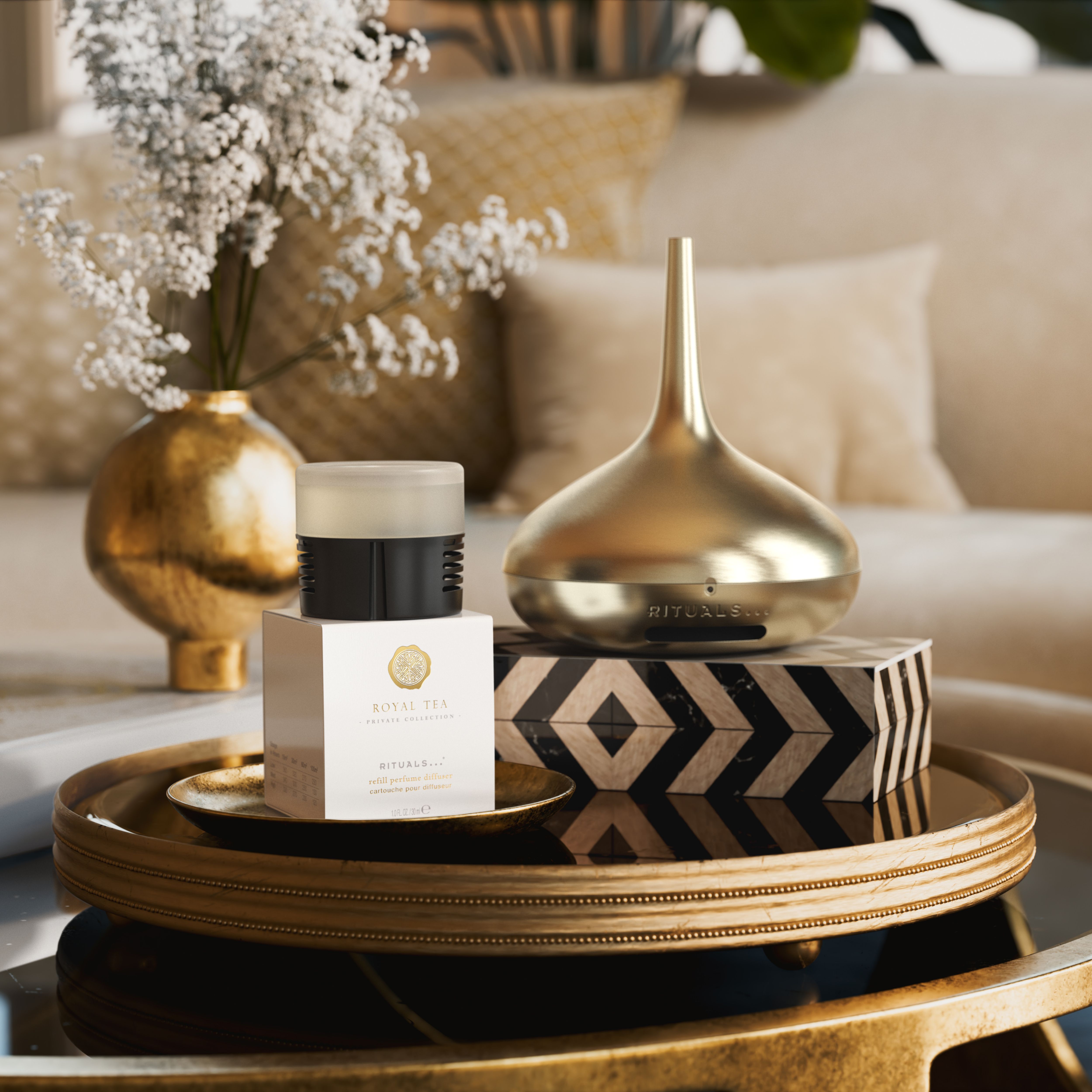 Royal Tea Refill Perfume Diffuser 30 ml Lifestyle with Product