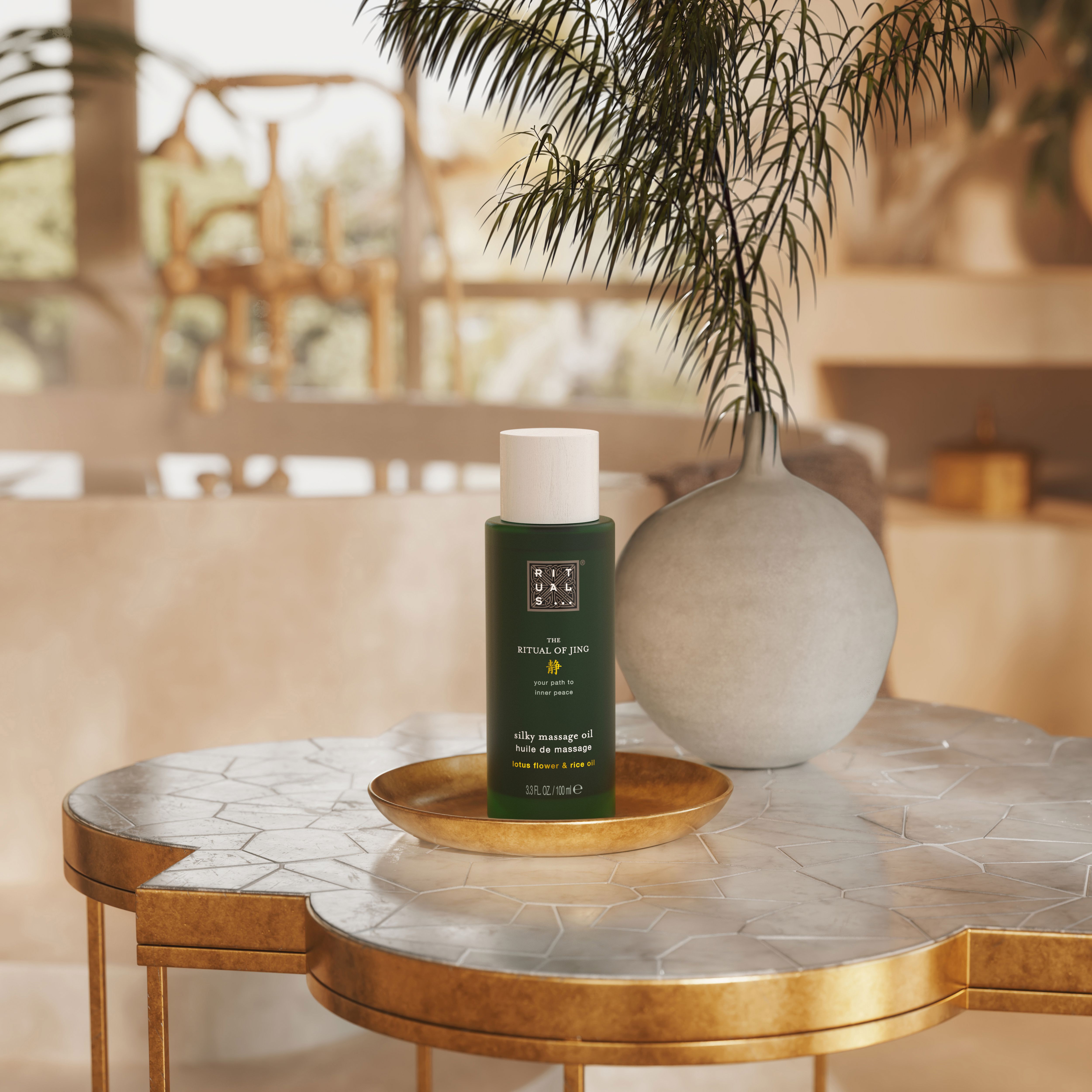 https://rituals.scene7.com/is/image/rituals/1119090-ji25001-jing-massage-oil-100ml:Square?resMode=sharp2