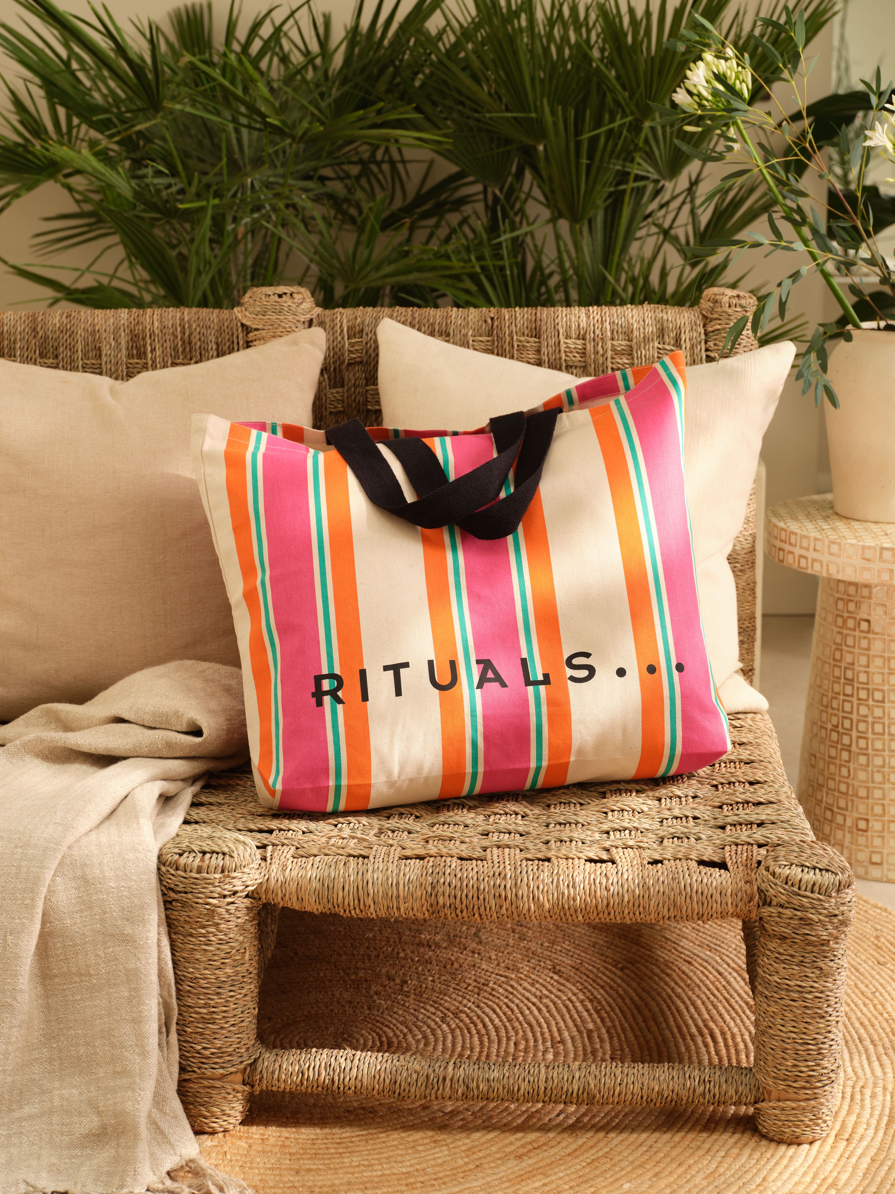 GWP Beach Bag 2025 Lifestyle with Product