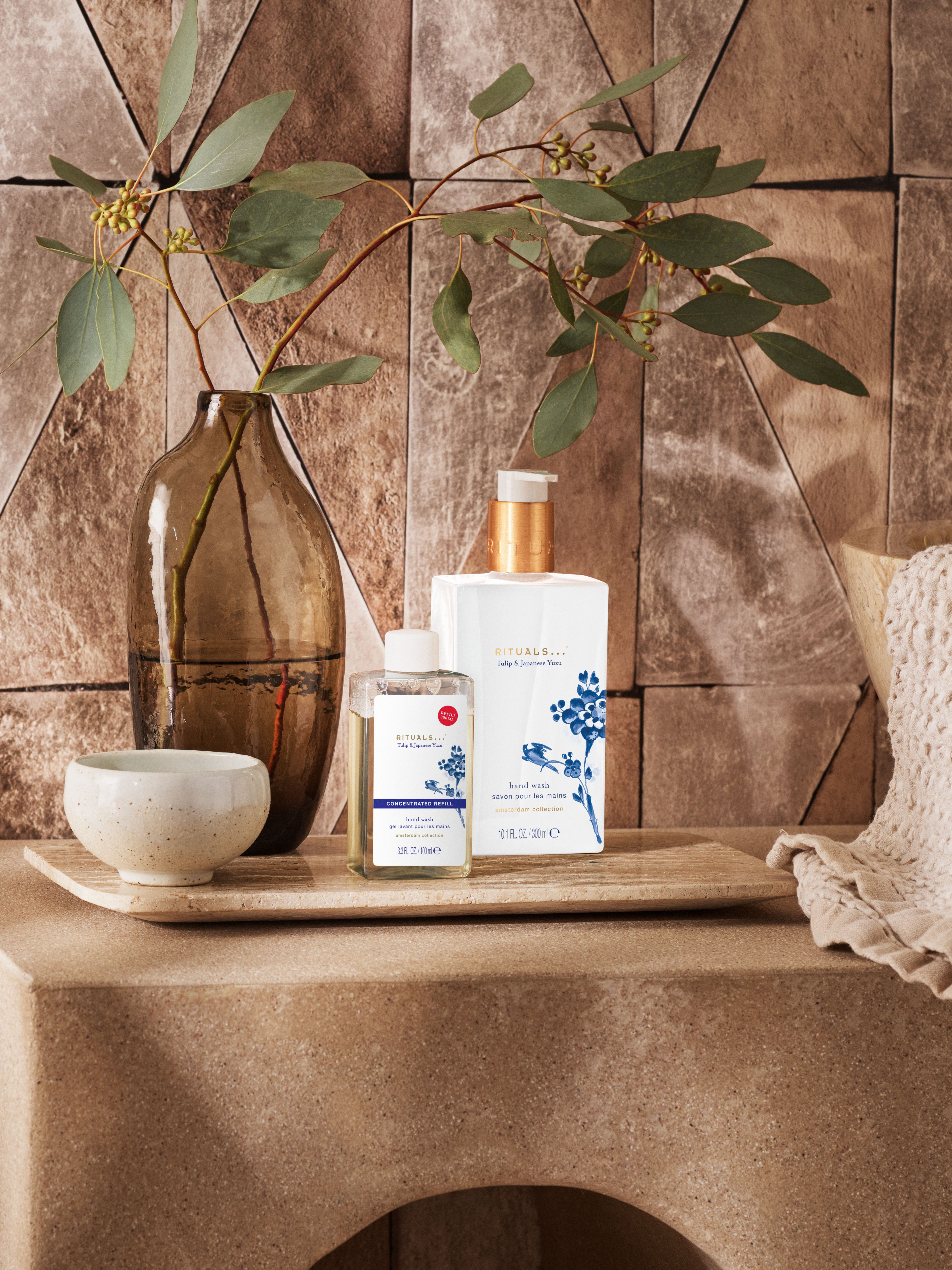 Amsterdam Collection Concentrated Refill Hand Wash 100ml Lifestyle with Product