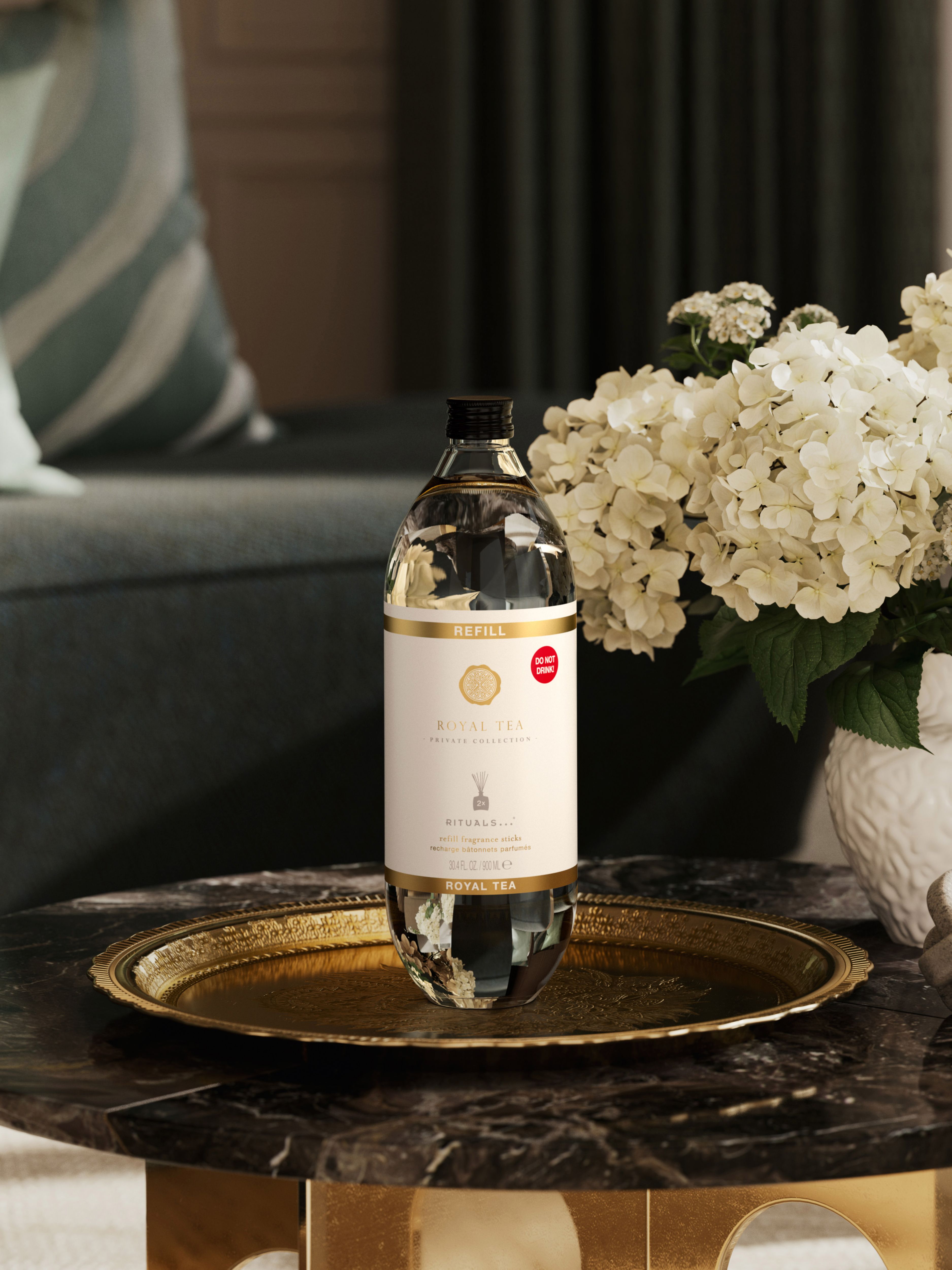 Royal Tea Refill Fragrance Sticks 900ml Lifestyle with Product