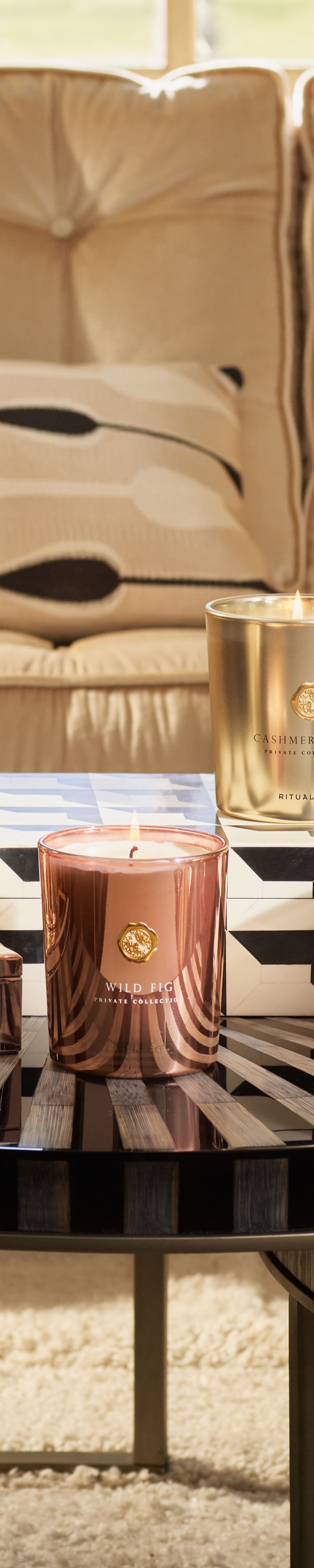 Bougie parfumée White Basil Rituals de la Private Collection, 360 g – vue 3