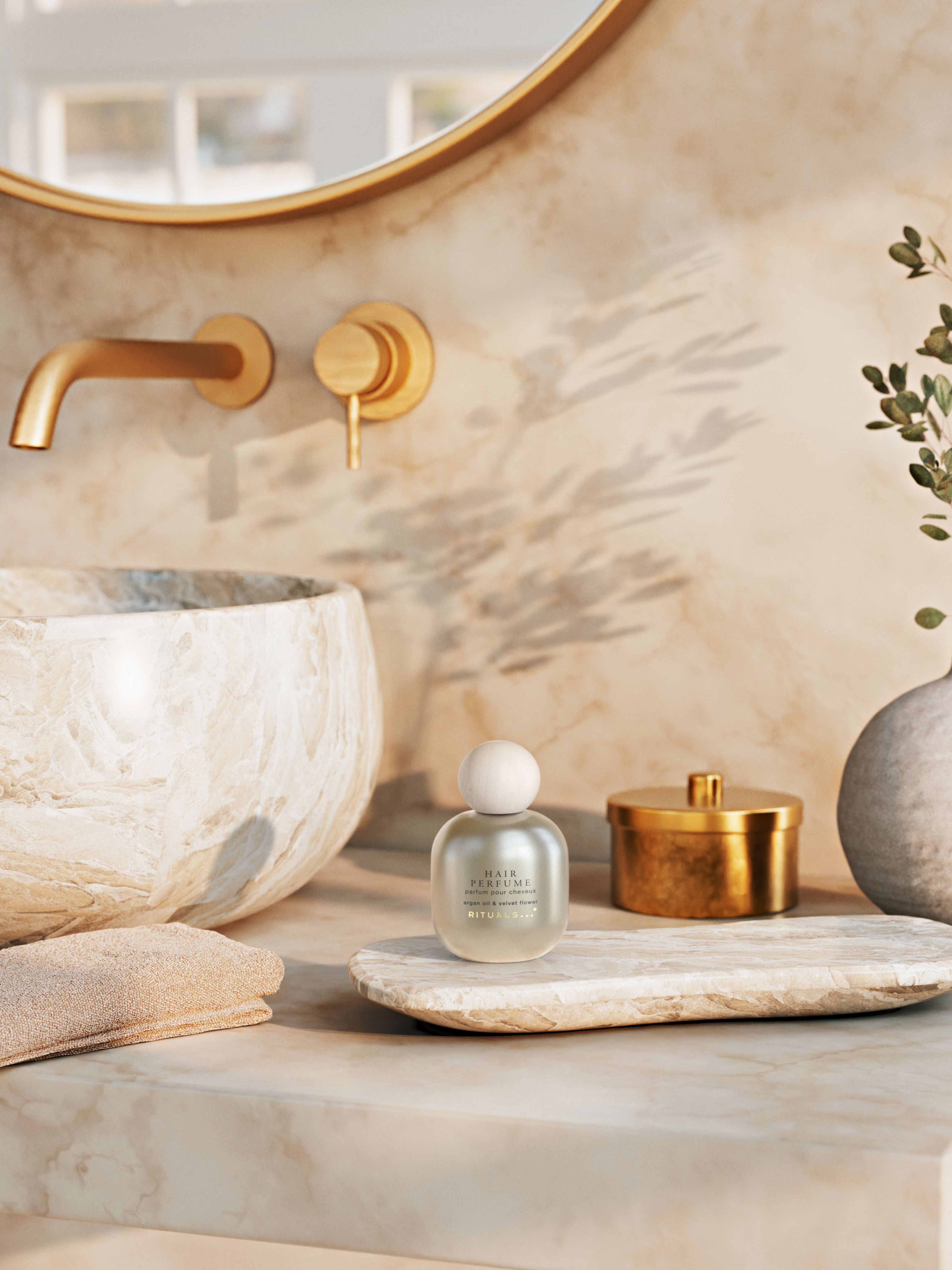 Hair Perfume Lifestyle with Product