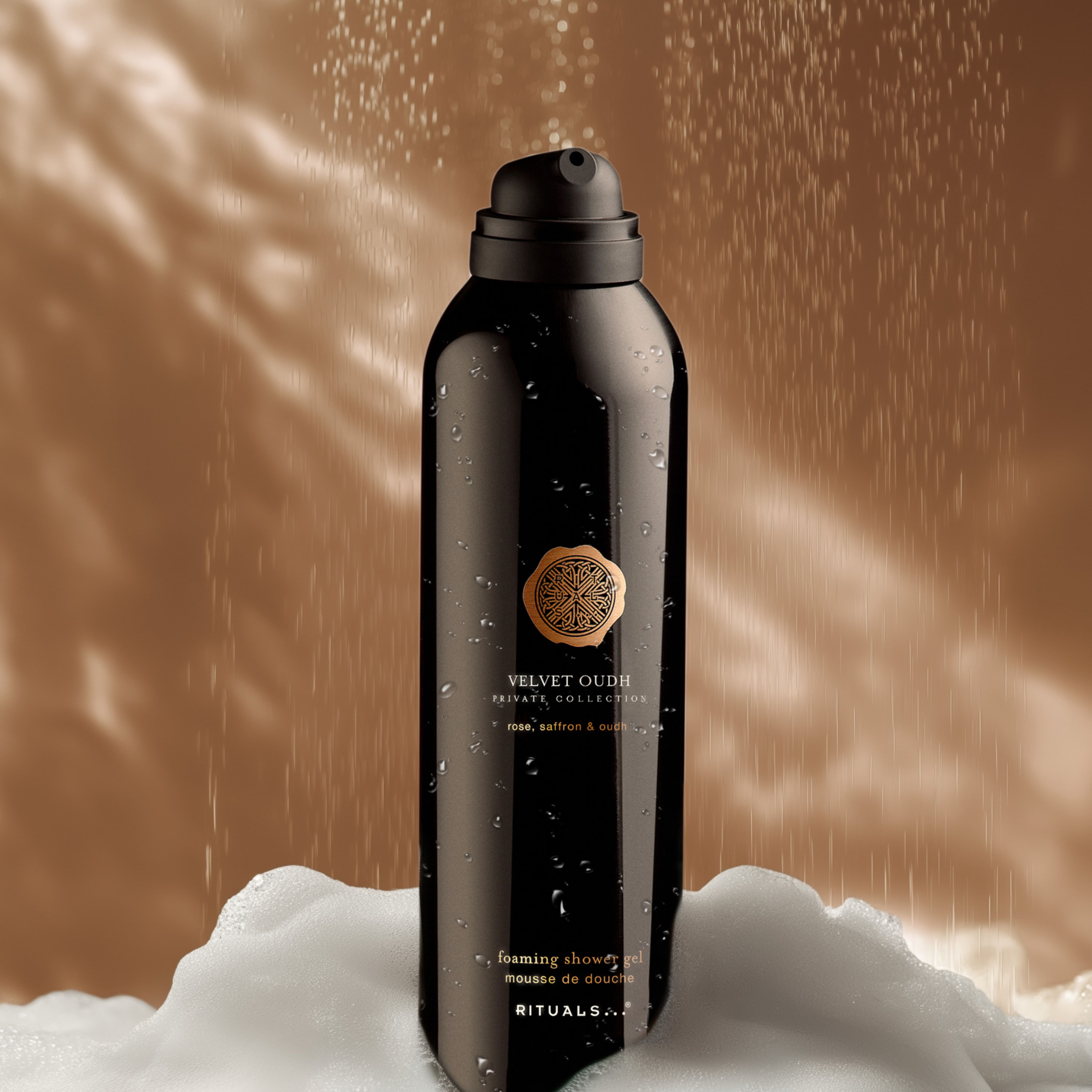 Velvet Oudh Foaming Shower Gel Texture Image