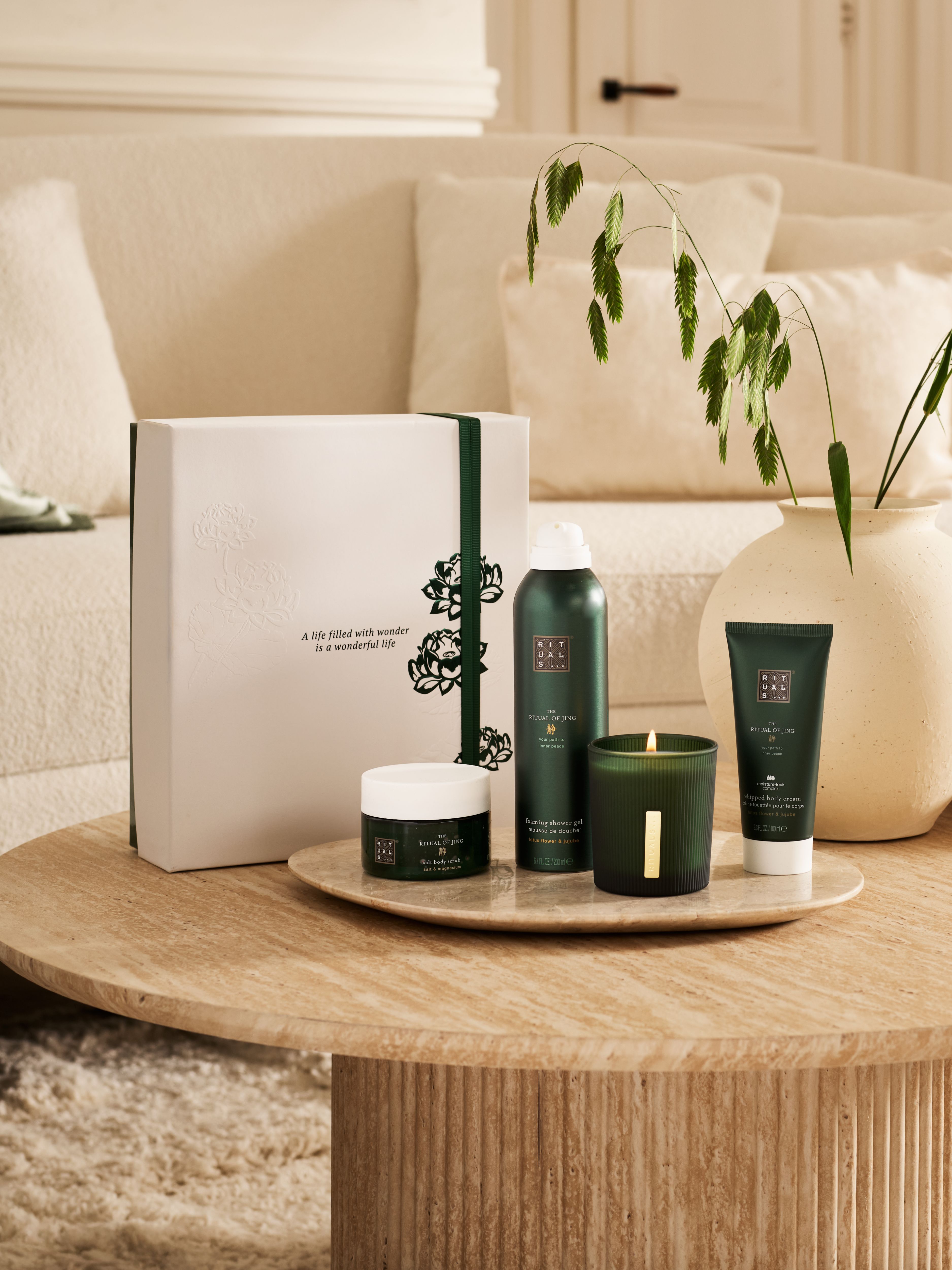The Ritual of Jing - Medium Gift Set 2025 Lifestyle with Closed Pack