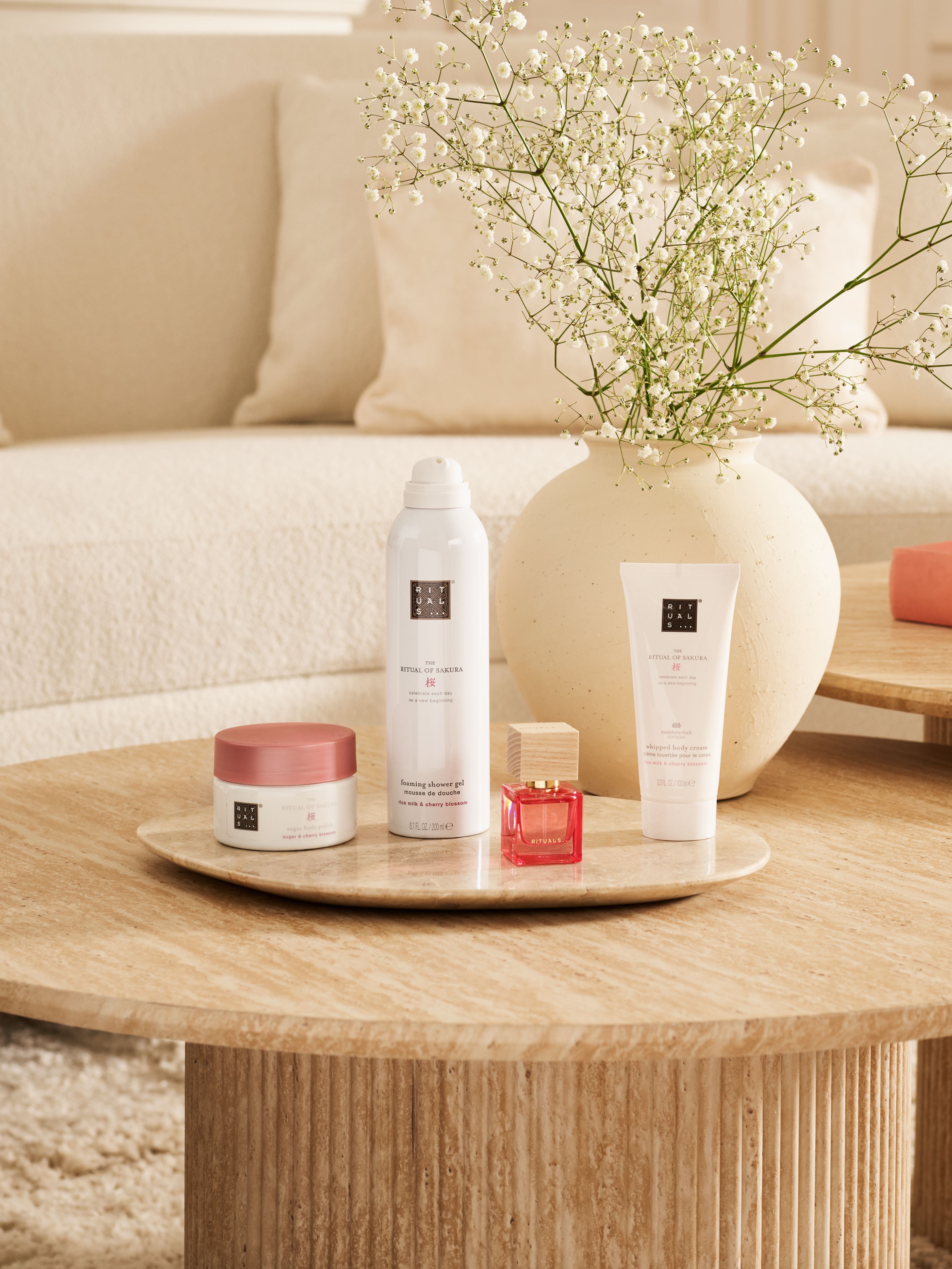 The Ritual of Sakura - Medium Gift Set 2025 Lifestyle with Open Pack