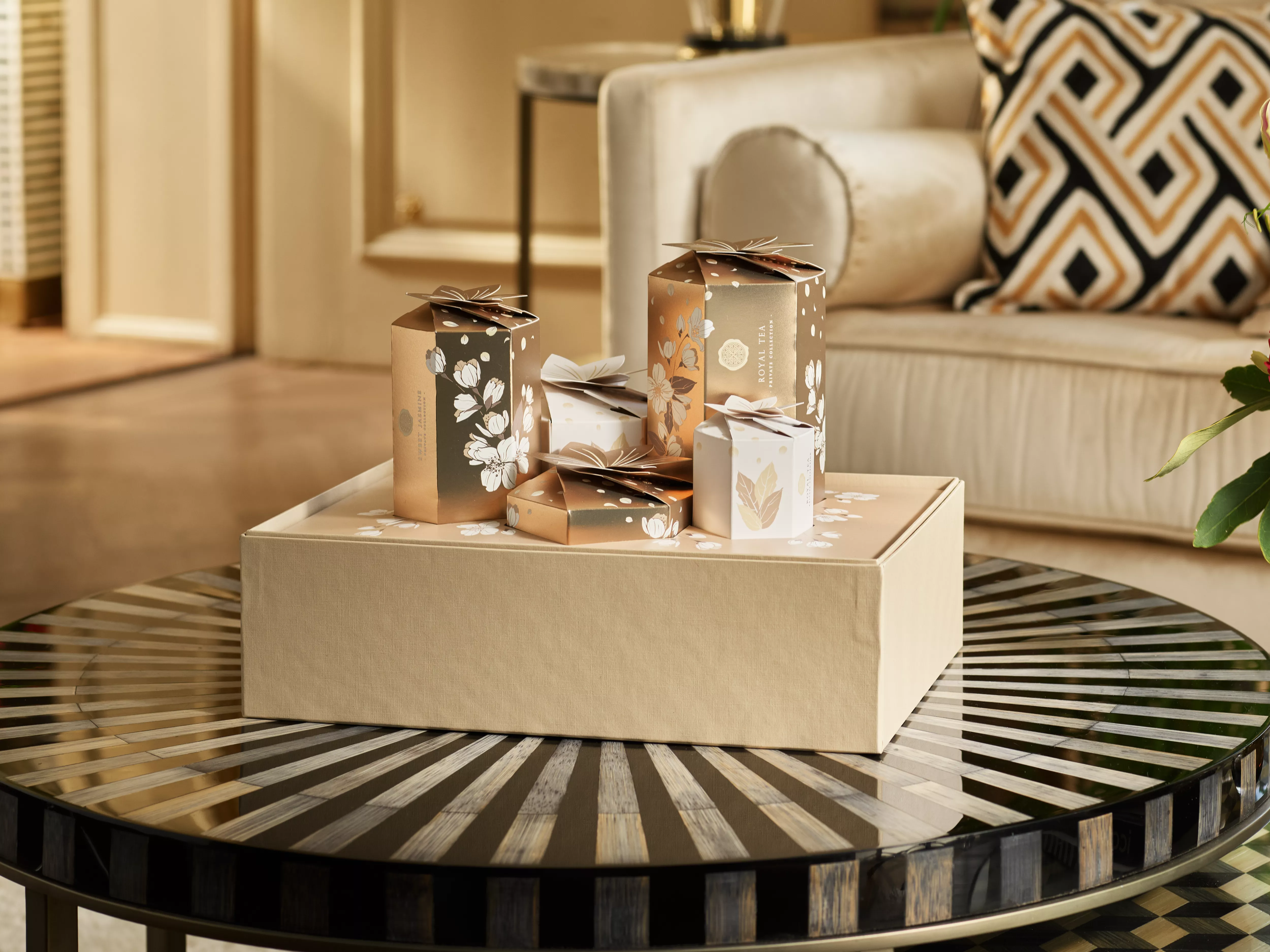 1120226-rituals-ad25022-premiumhome-giftset-2025