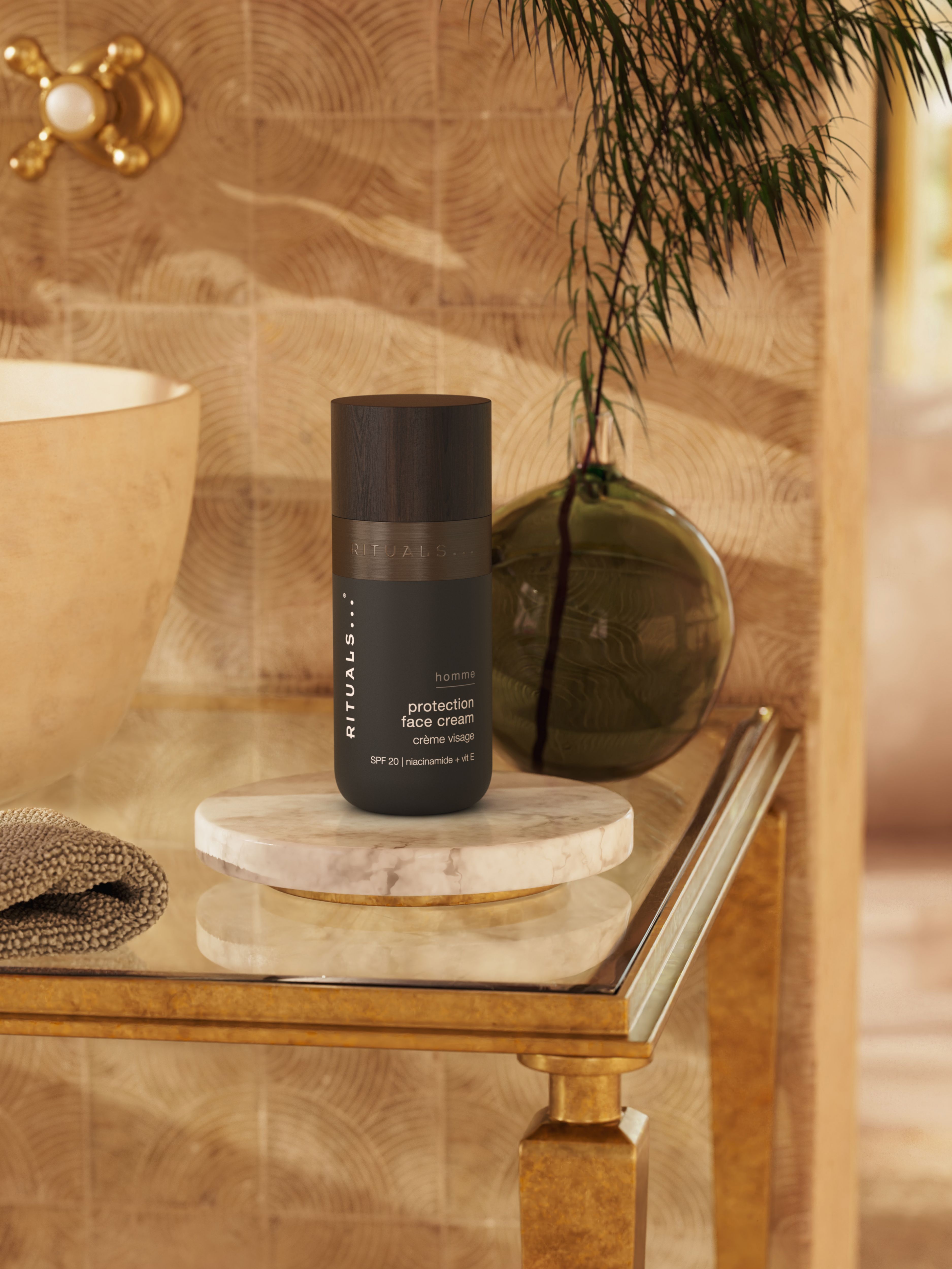 Homme Protection Face Cream SPF 20 50ml Lifestyle with Product