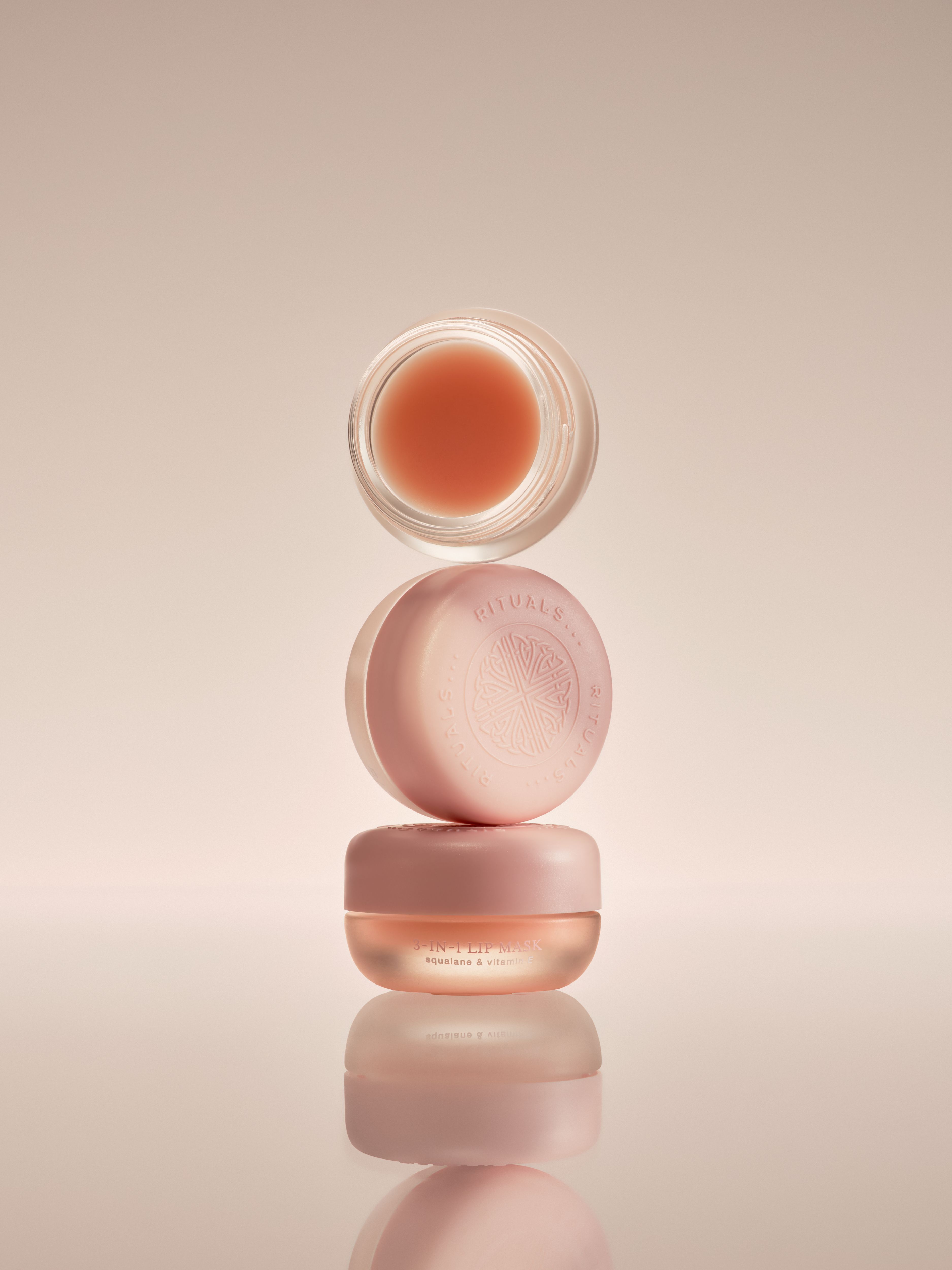 3-in-1 Supercharged Lip Mask Studio with Product