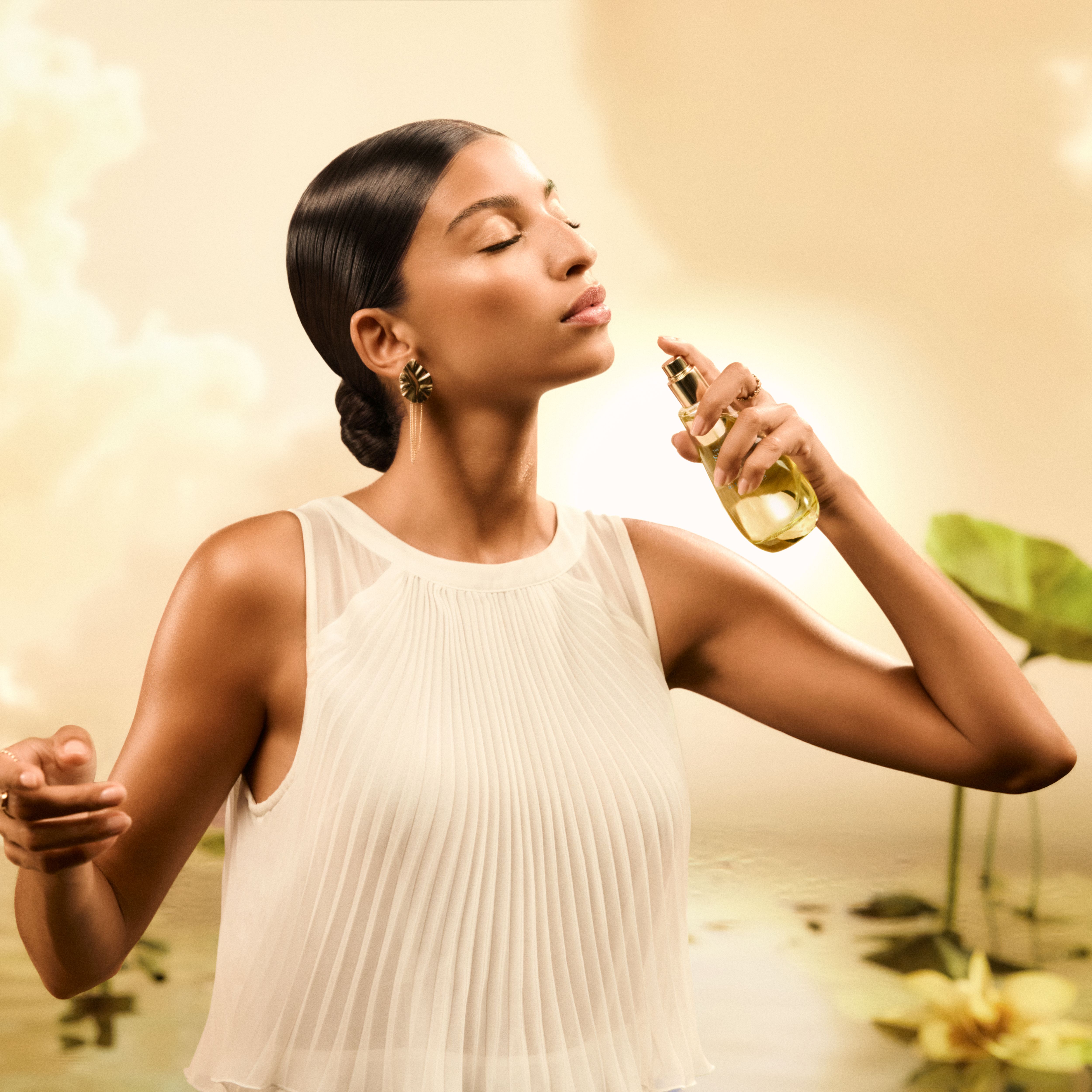 The Ritual of Seshen Hair & Body Mist Lifestyle How to Use