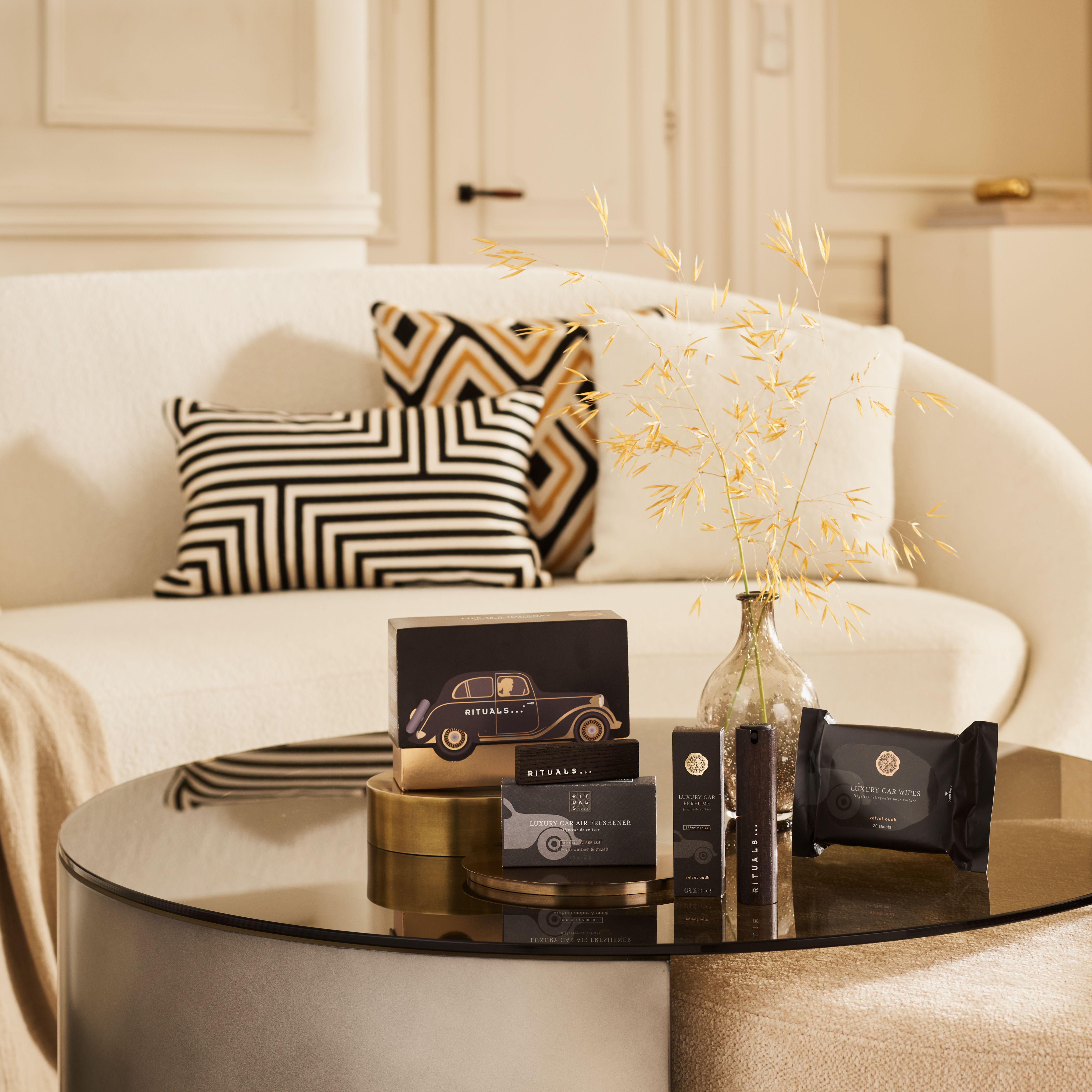 Car Gift Set Velvet Oudh 2025 Lifestyle with Closed Pack