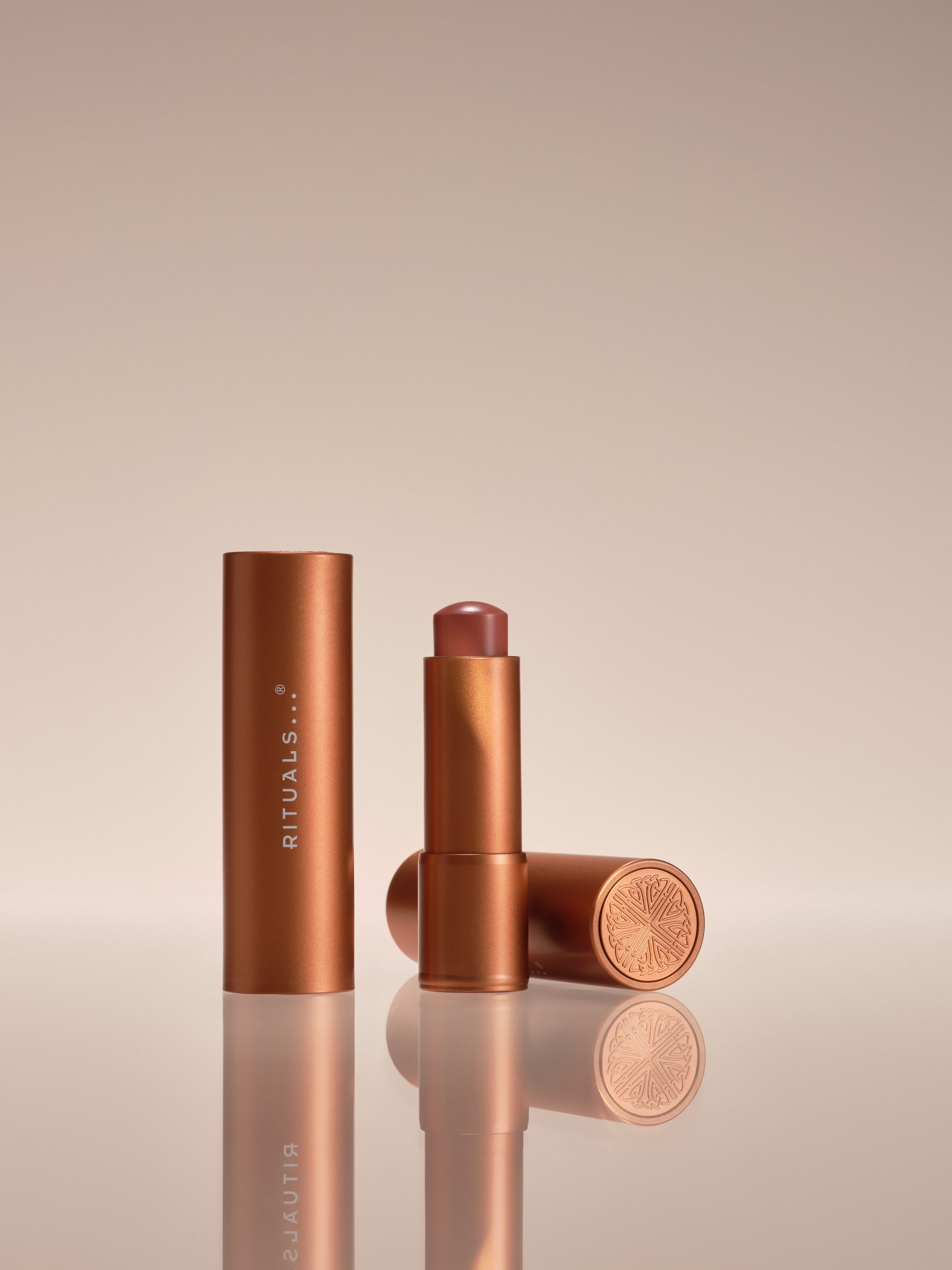 Advanced Lip Balm - Teddy Studio with Product