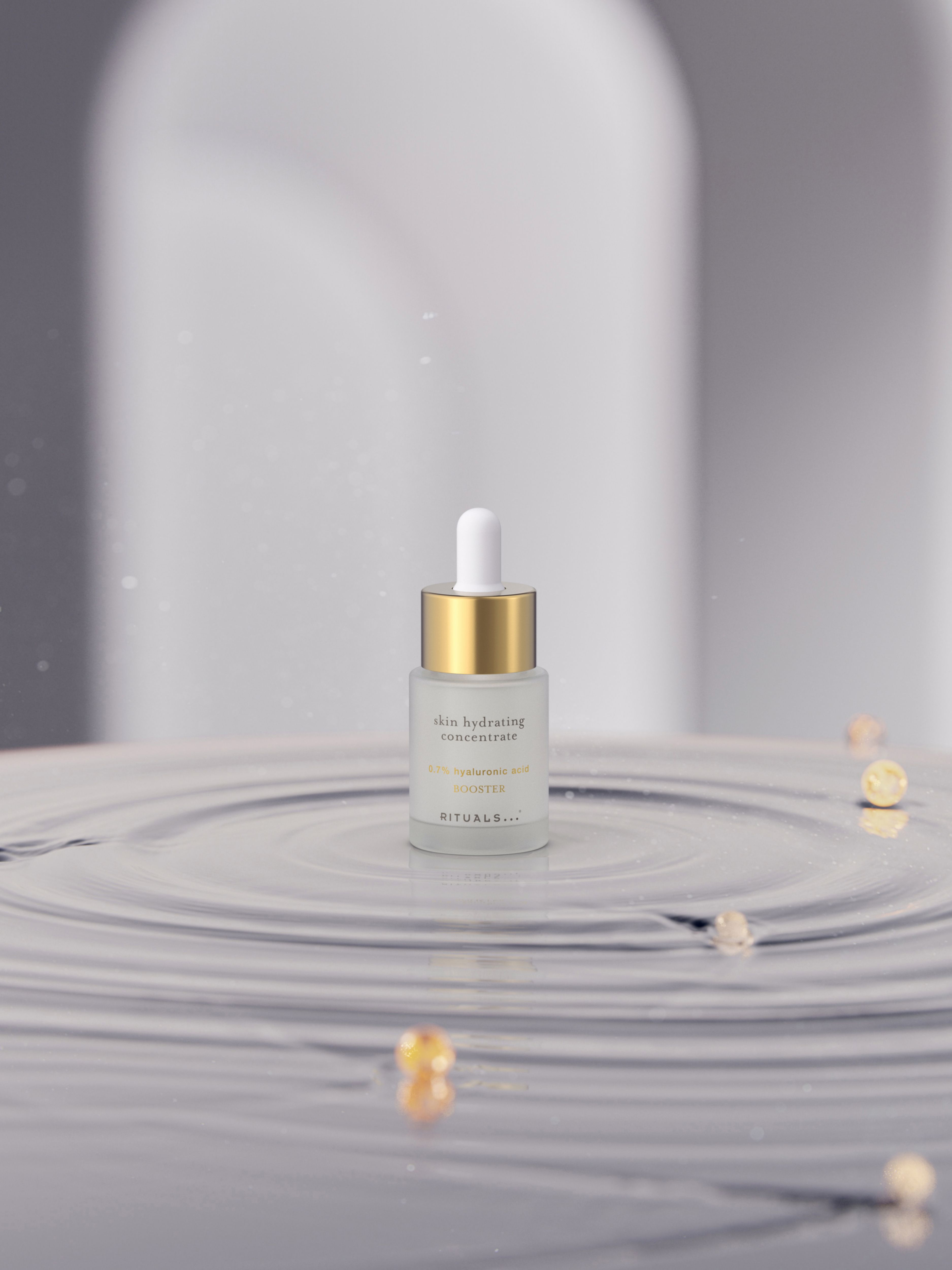 Skin Hydrating Concentrate Lifestyle with Product