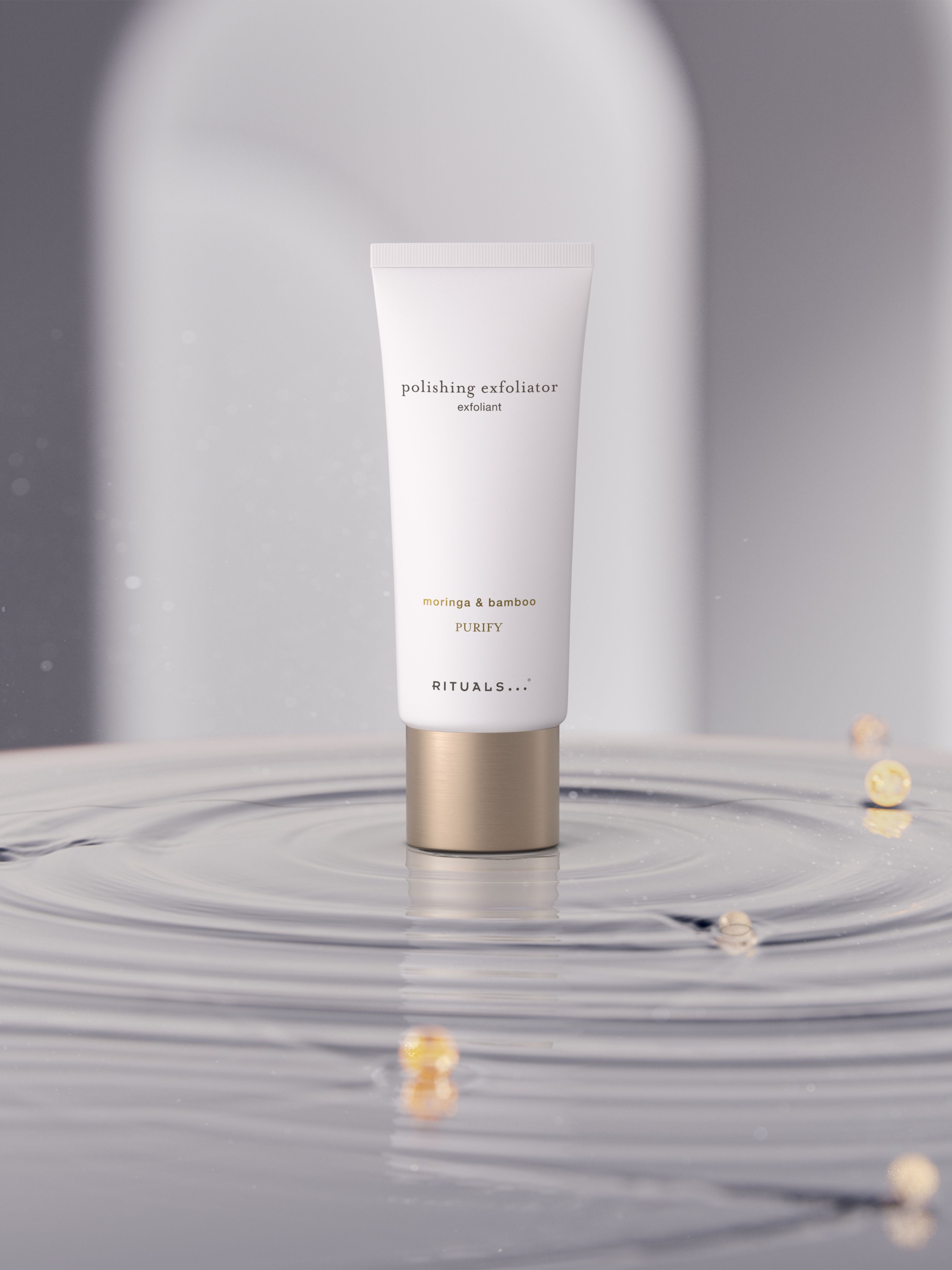 Polishing Exfoliator 75ml Lifestyle with Product
