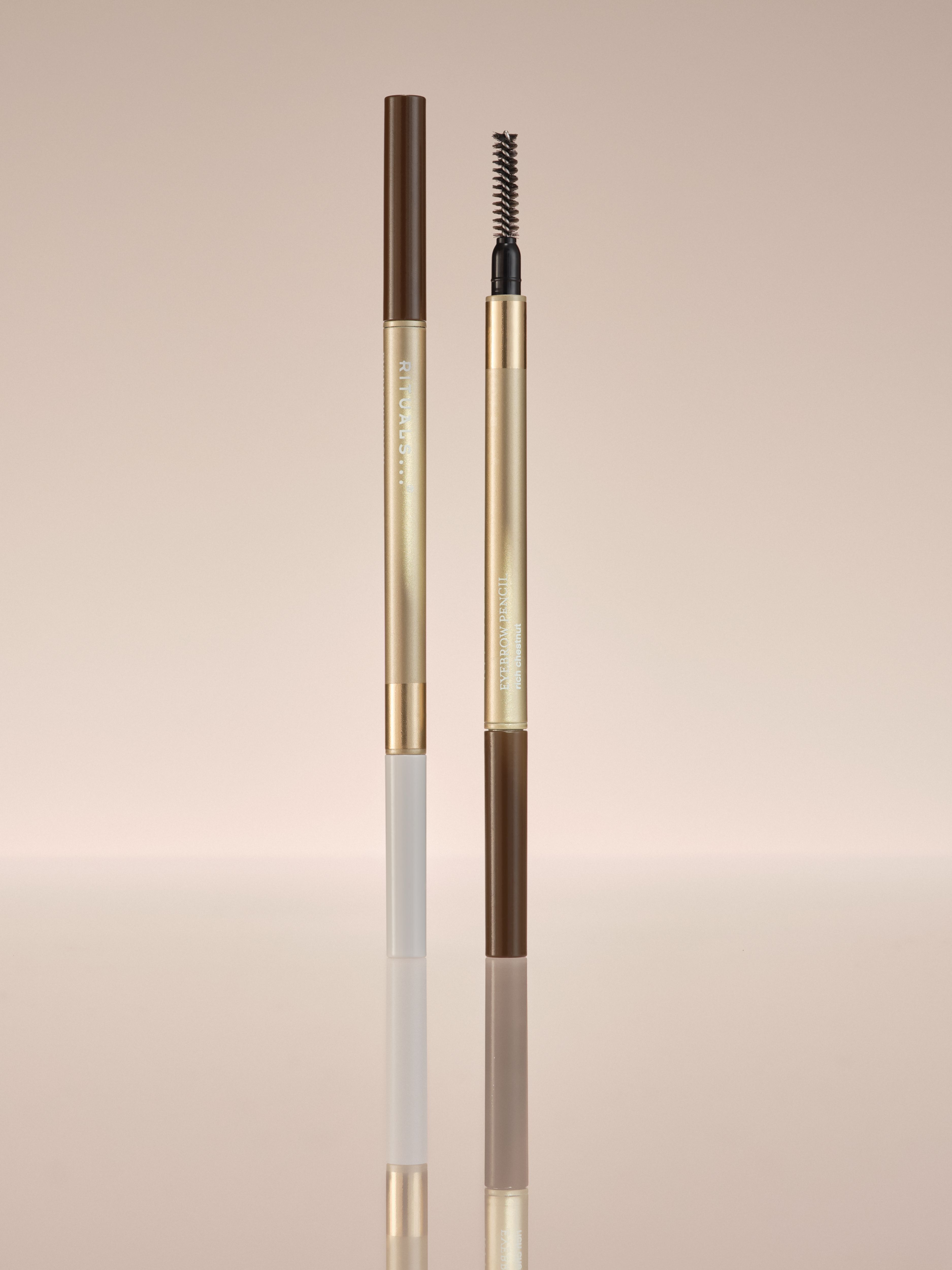 Eyebrow Pencil Medium/Dark Studio with Product