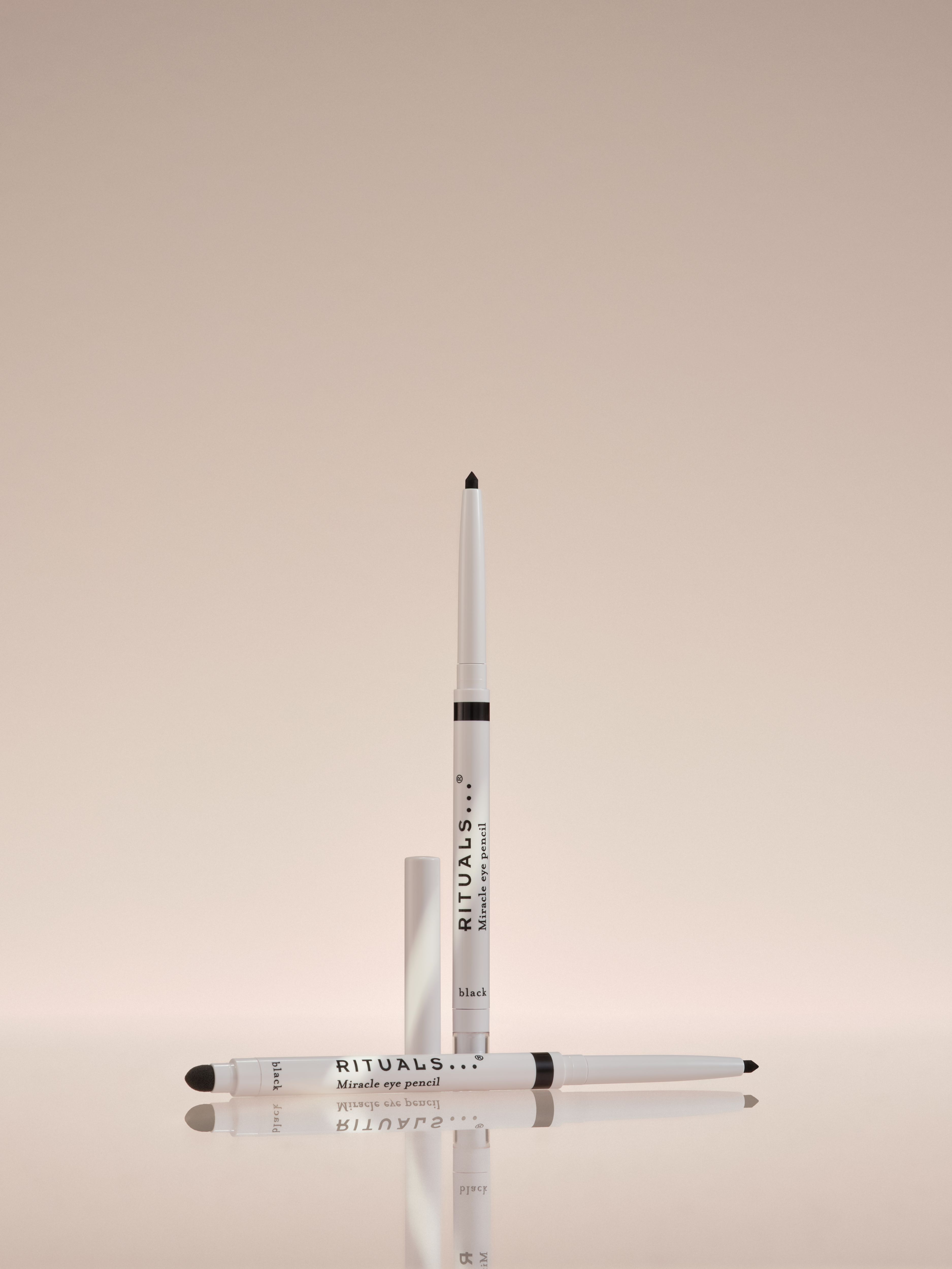 Eye Pencil - Black Studio with Product